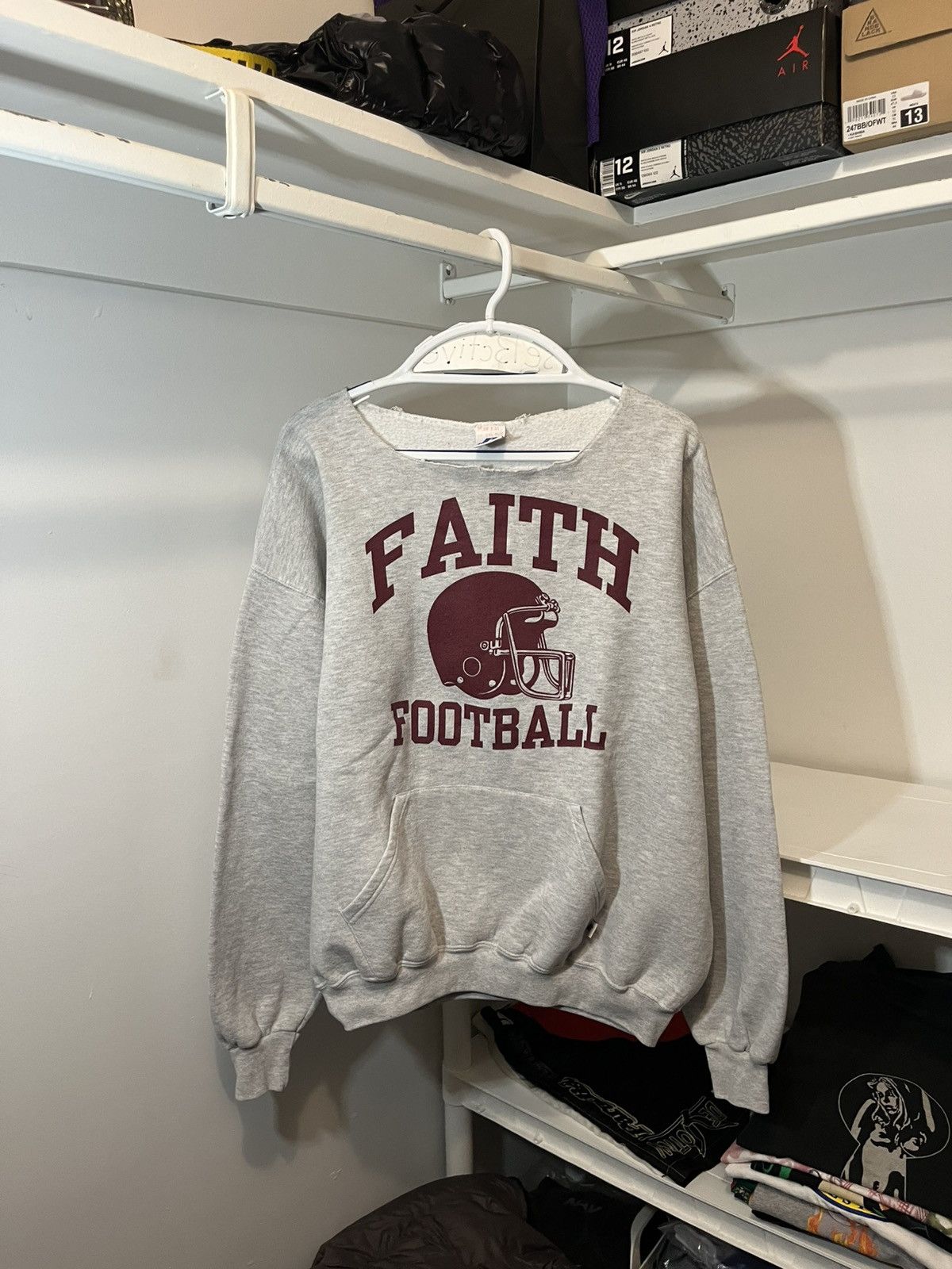 Russell Athletic Vintage Russell Faith Football Sweatshirt Size US XL / EU 56 / 4 - 1 Thumbnail