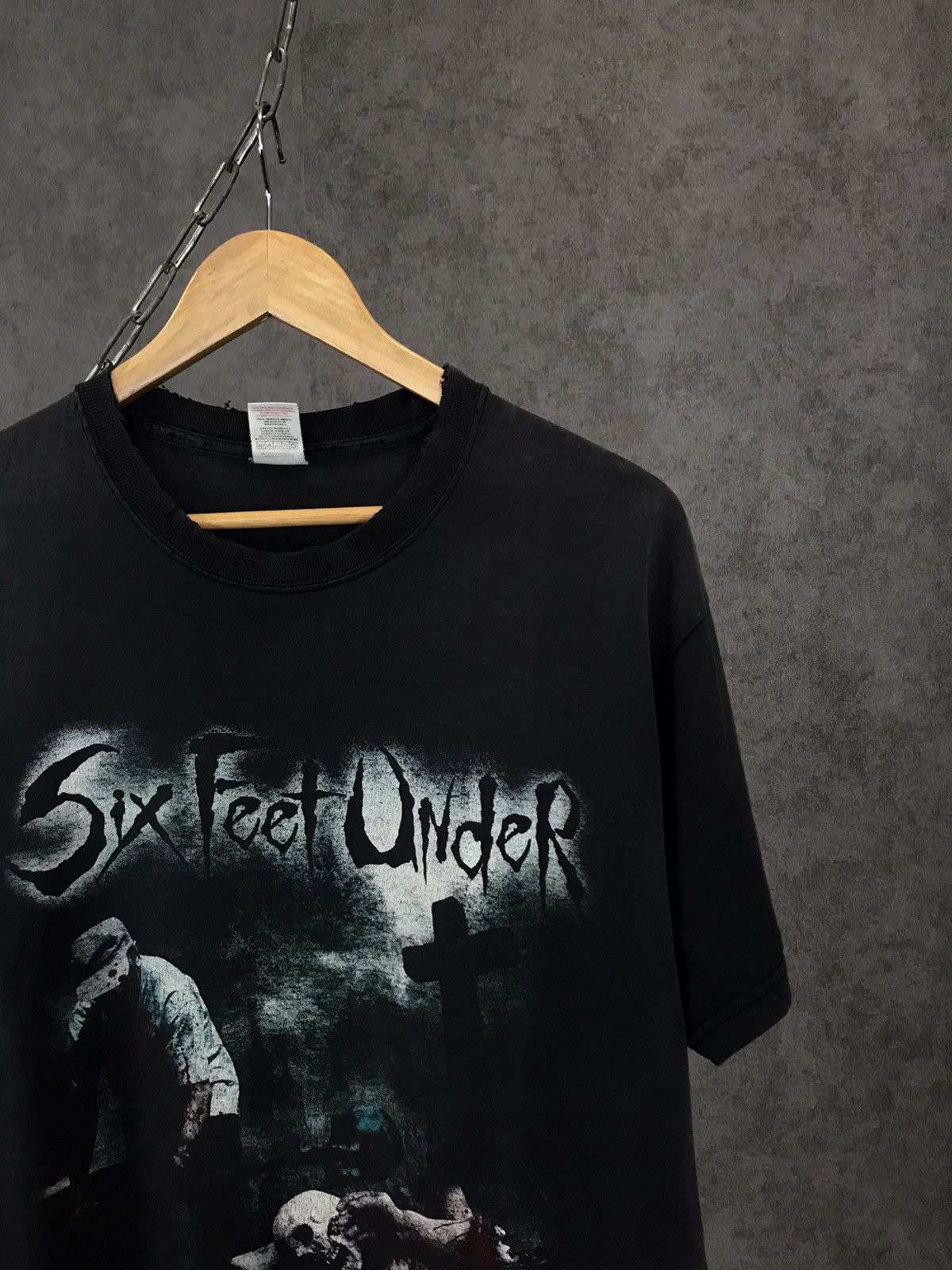 Band Tees Six Feet Under distressed vintage 2008 rock band tee hard Size US L / EU 52-54 / 3 - 2 Thumbnail