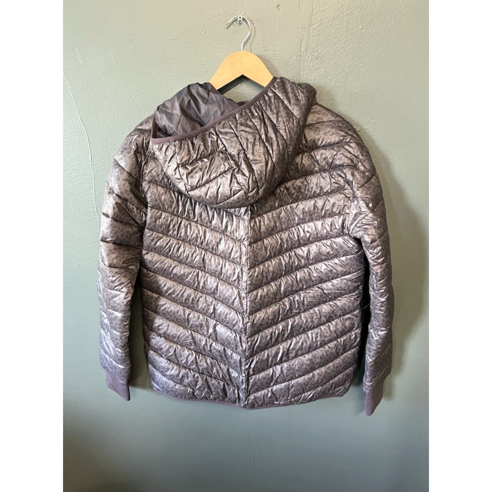 Vintage Aerie Offline Gray Animal Print Quilted Puffer Jacket Full Zip XS Women Coat Size XS / US 0-2 / IT 36-38 - 2 Thumbnail