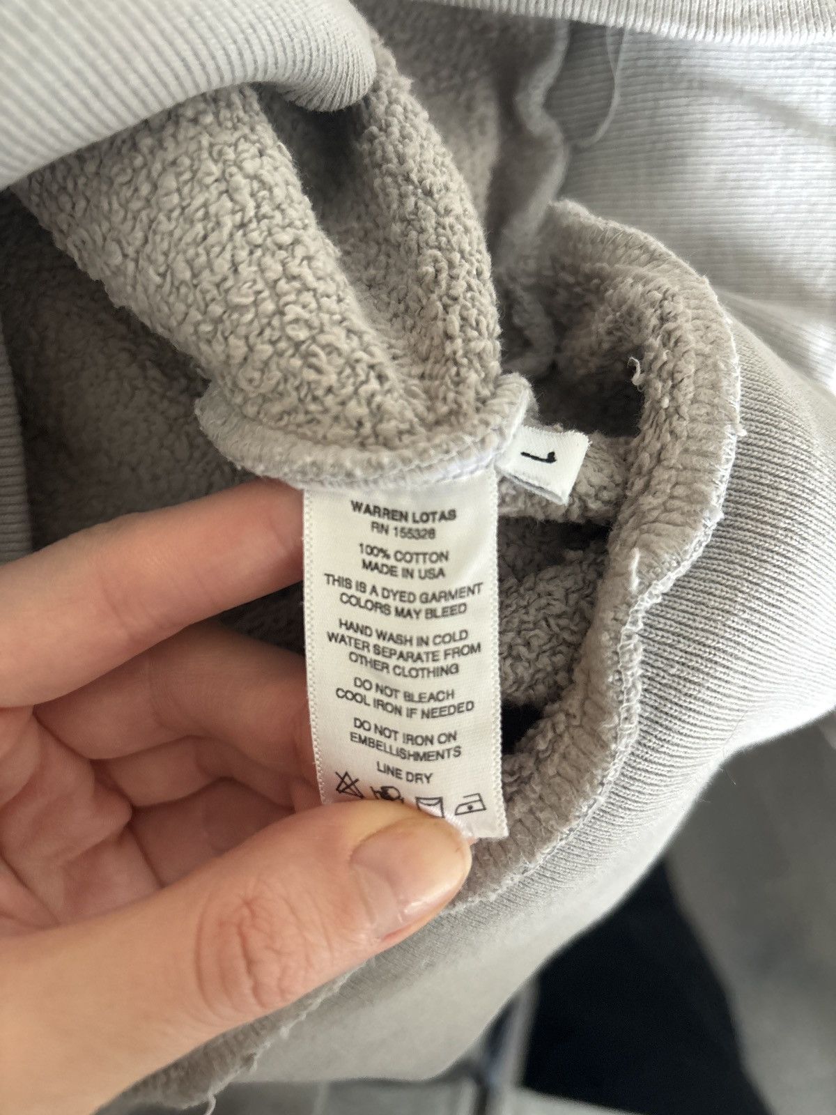 Other "Take care of yourself" Warren Lotas hoodie large Size US L / EU 52-54 / 3 - 5 Thumbnail