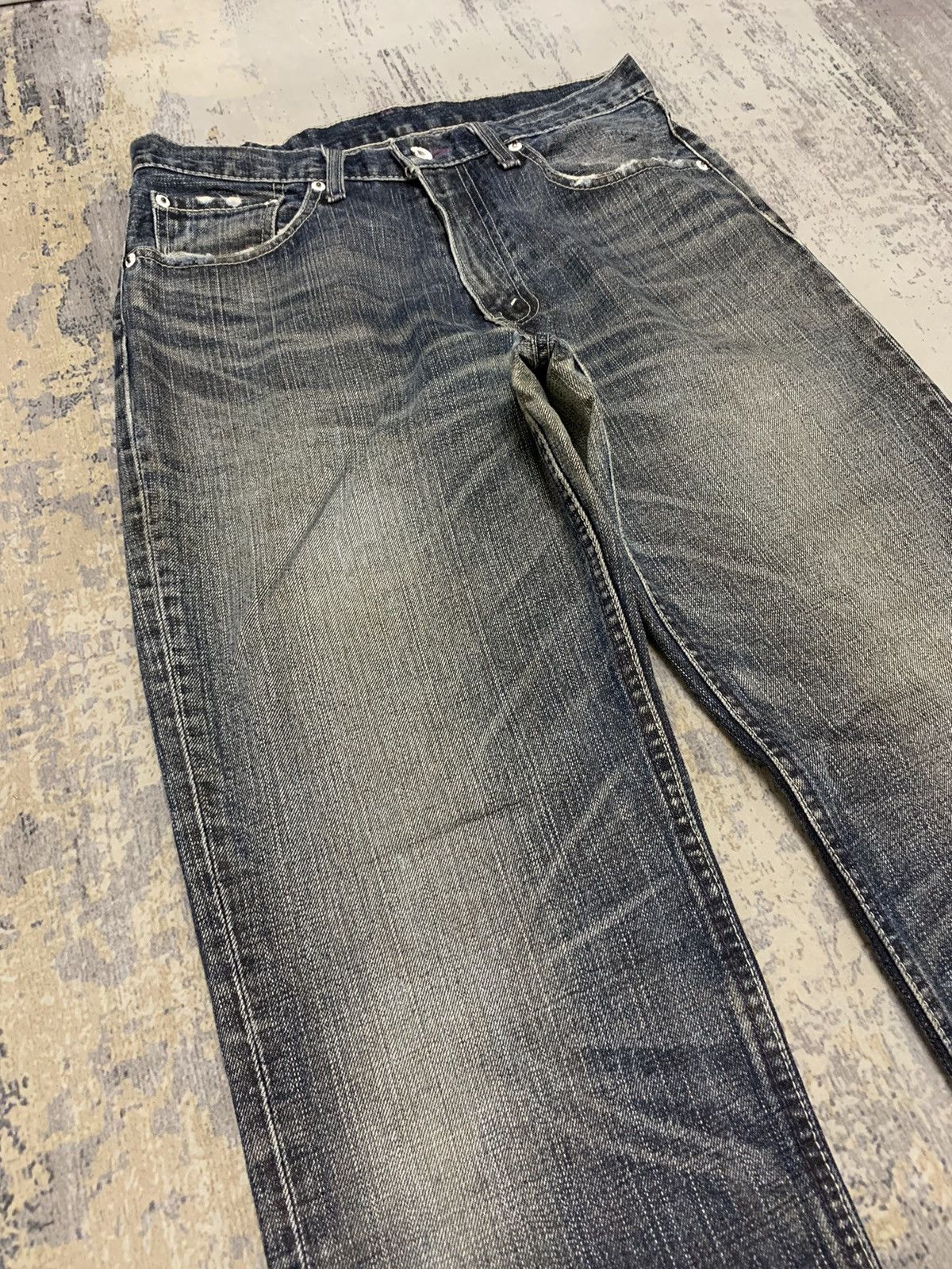 Levi's Vintage Levis 502 Distressed Denim Jeans 31x33.5 Size US 31 - 2 Thumbnail