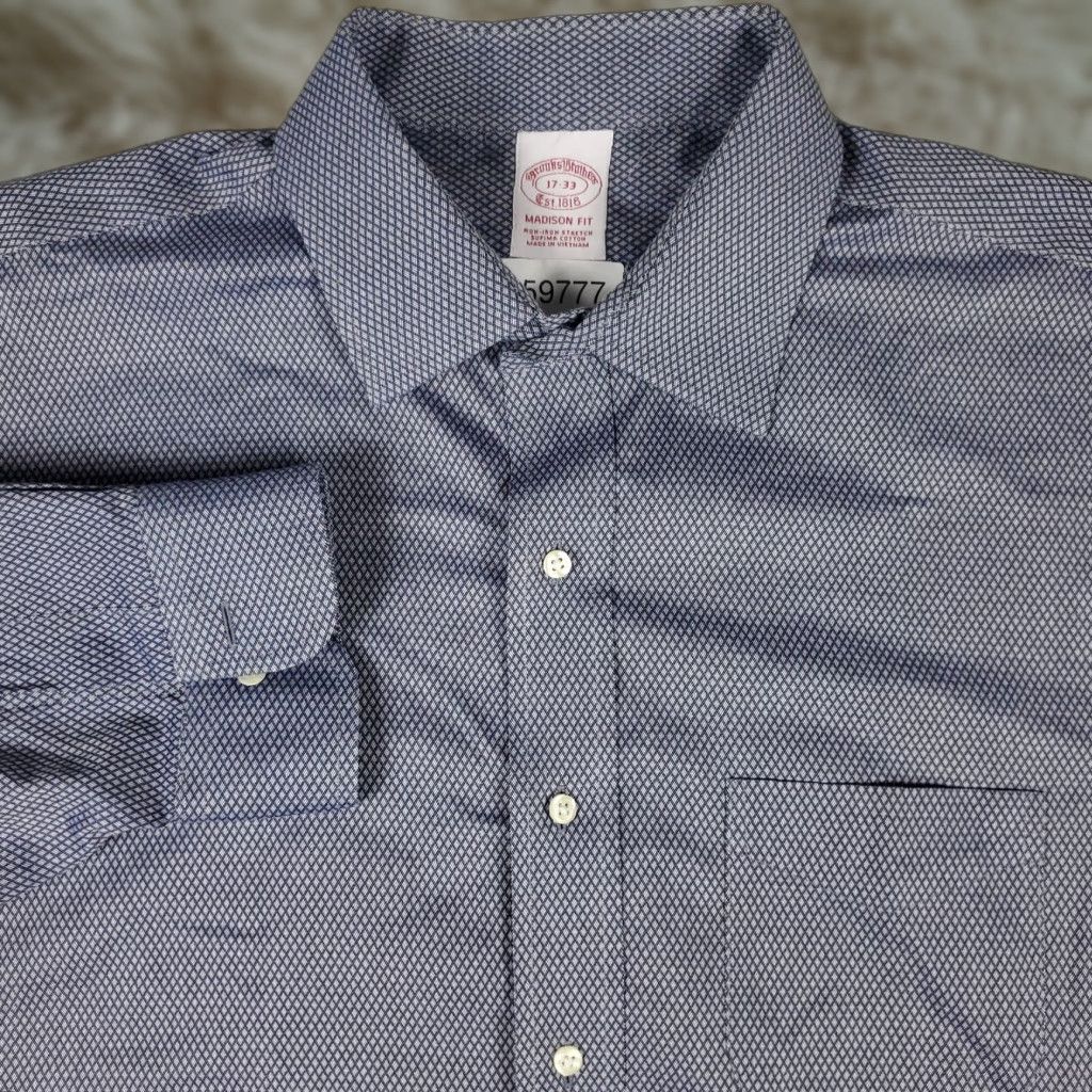 Brooks Brothers VINTAGE Brooks Brothers Dress Shirt Men 17 Blue Long Sleeve Button-Up Business Formal Modern Size 46R - 1 Thumbnail