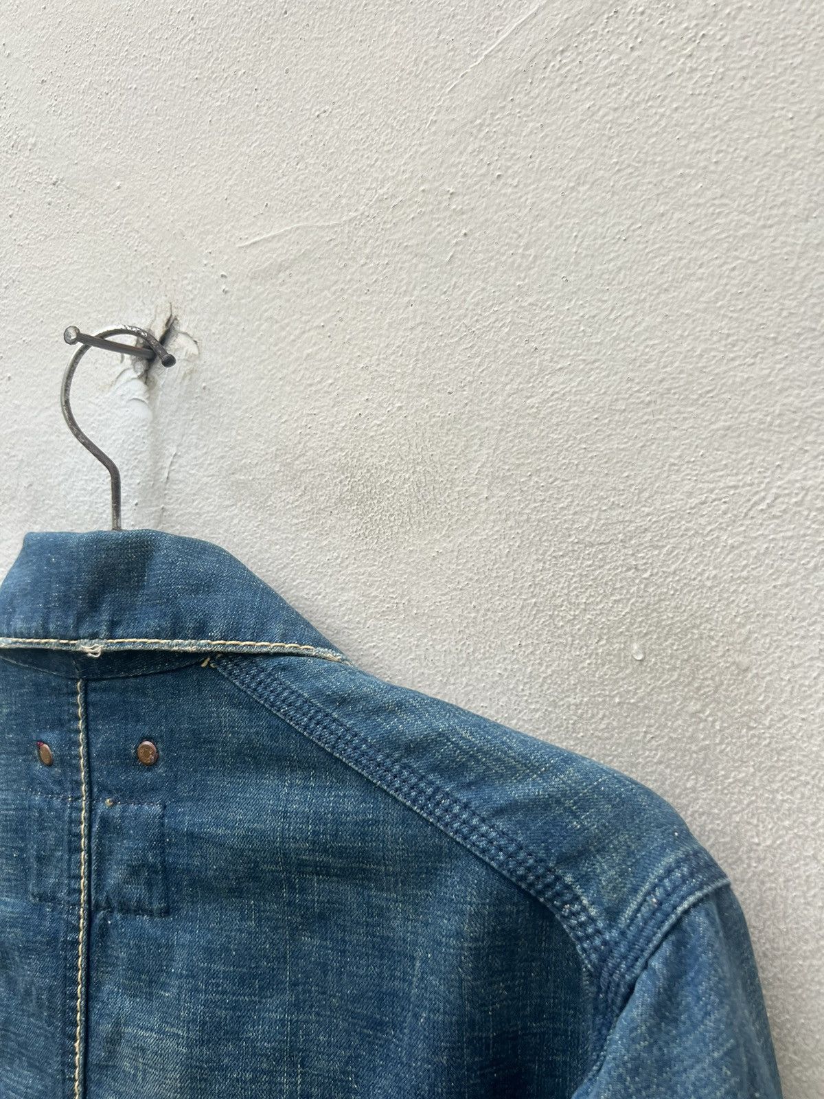 Levi's × Vintage Vintage 2002 Levi’s Redloop Distress Fade Denim Chore Jacket Size US M / EU 48-50 / 2 - 17 Thumbnail