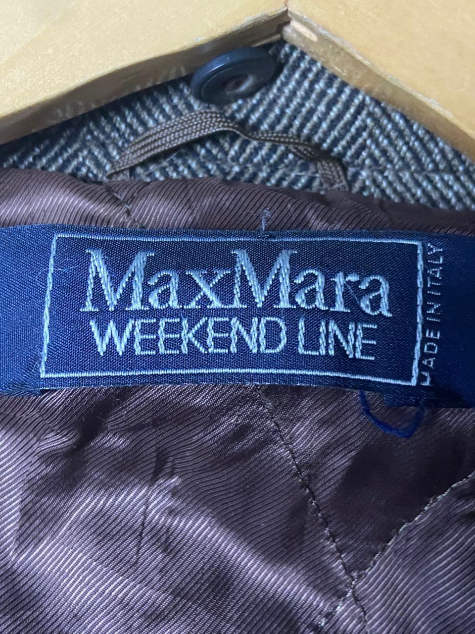 Japanese Brand Vintage Max Mara Collared Wool Jacket (157) Size US M / EU 48-50 / 2 - 7 Thumbnail