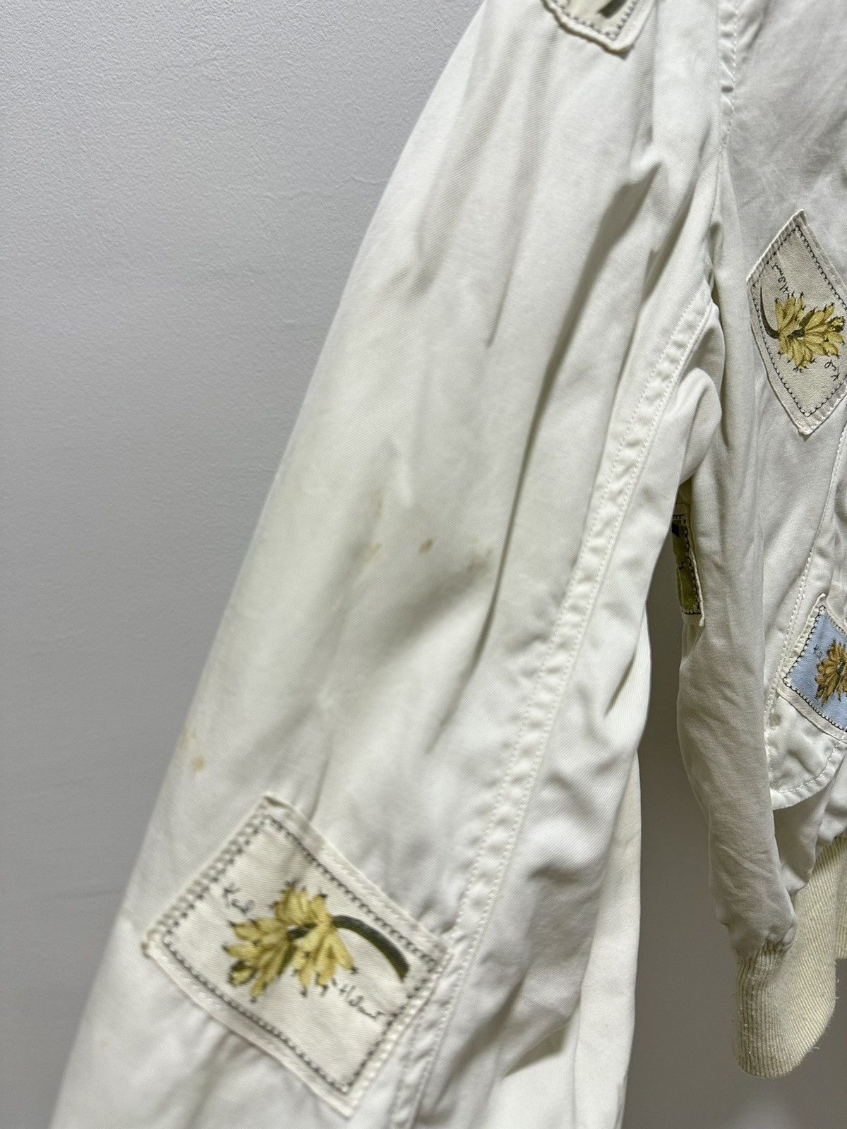 If Six Was Nine × Japanese Brand × Karl Helmut Vintage Karl Helmut Bomber Jacket Patch Flower Design Size US L / EU 52-54 / 3 - 9 Thumbnail