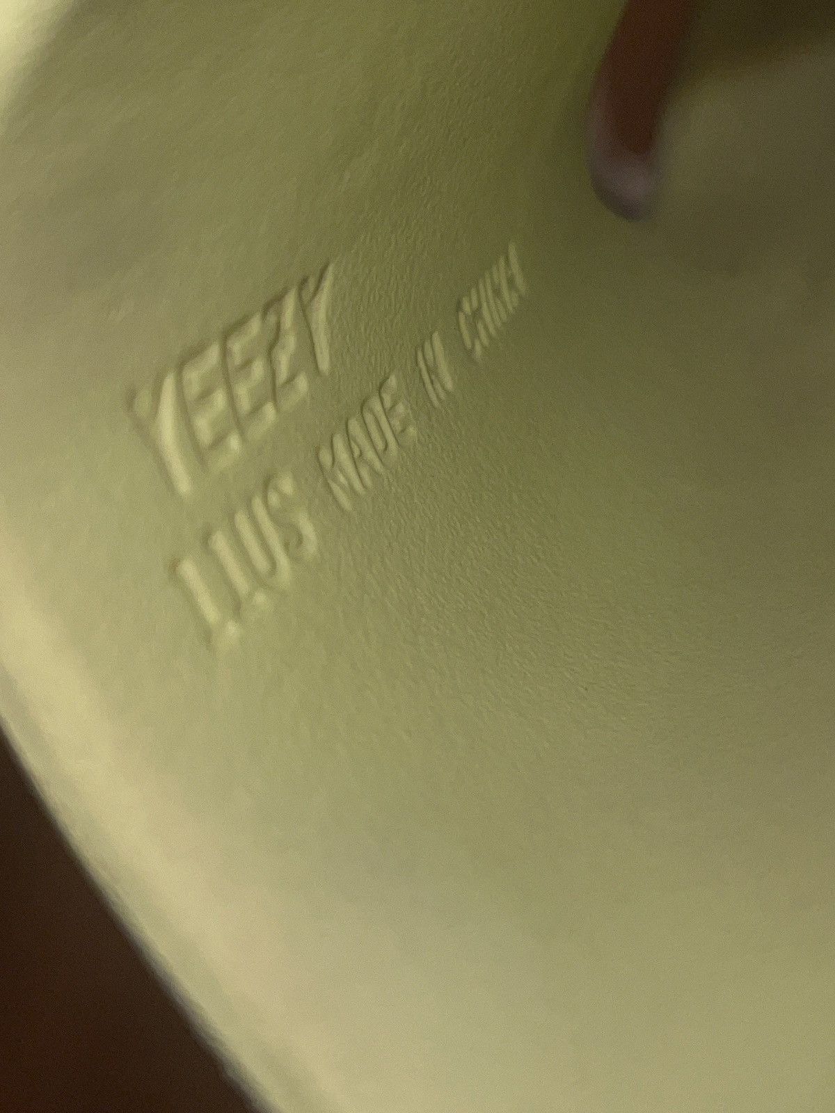 Yeezy Yeezy Slide Glow Green Size US 11 / EU 44 - 9 Thumbnail