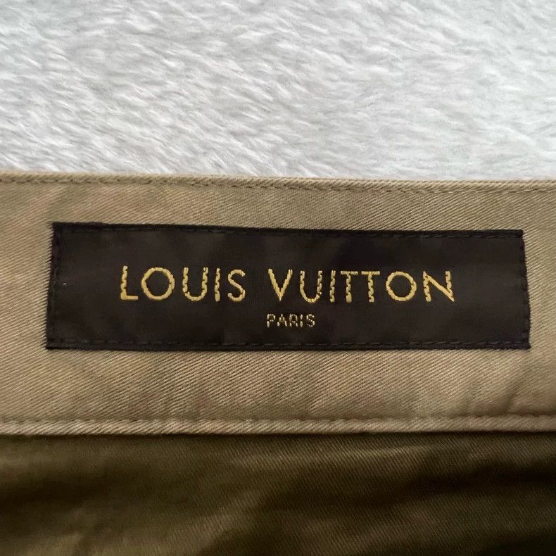 Louis Vuitton Louis Vuitton Khaki Gradient Shorts 2502-Nextarrow Size US 26 / EU 42 - 5 Thumbnail