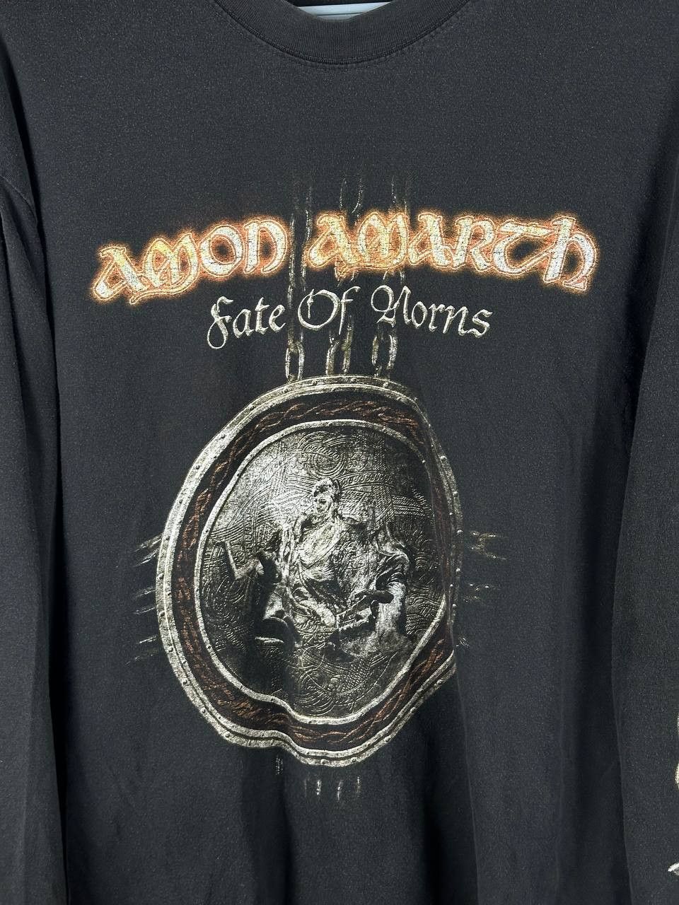 Band Tees Vintage Amon Amarth Rock Band Tour Longsleeve Tee 90s faded Size US L / EU 52-54 / 3 - 4 Thumbnail