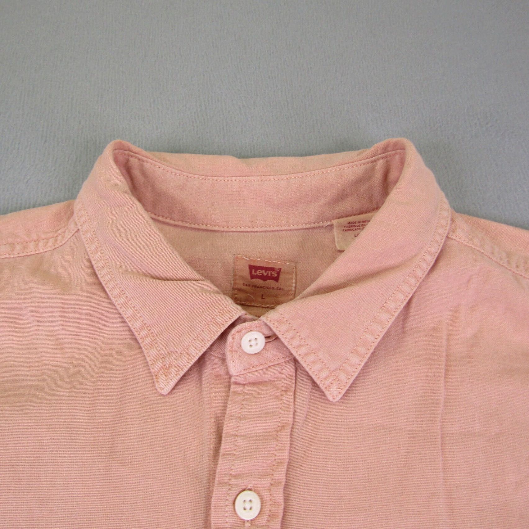 Levi's VINTAGE Levi's Button-Up Shirt Mens Large Pink Short Sleeve Pocket Red Tab Casual Sewn Logo Outdoor 90s Mens Size US L / EU 52-54 / 3 - 2 Thumbnail