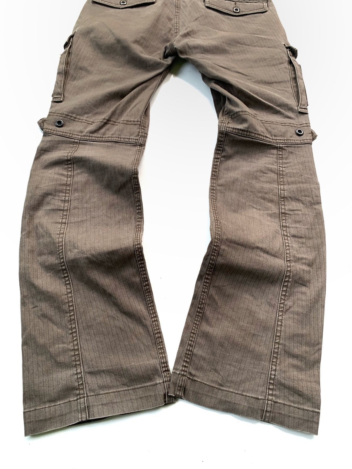 Japanese Brand Hideaways by Nicole Club Multipocket Flared Cargo Pant Size US 28 / EU 44 - 11 Thumbnail