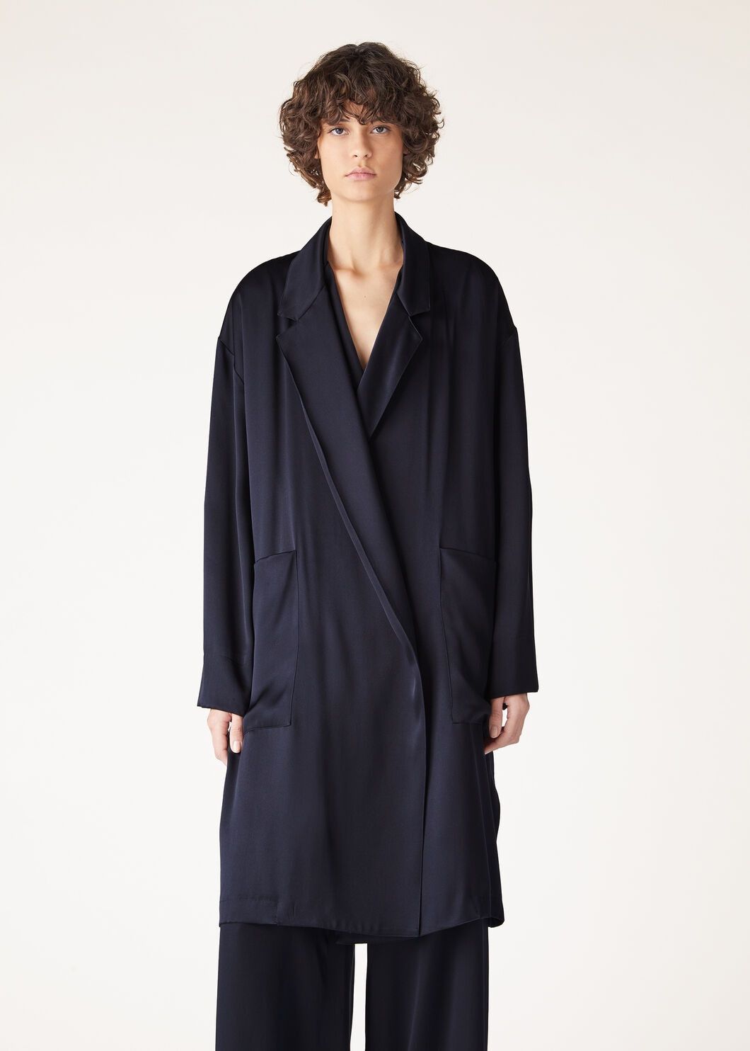 Loro Piana o1w1db10825 FAO3383 Tiziana Coat in Navy Blue Size S / US 4 / IT 40 - 4 Thumbnail