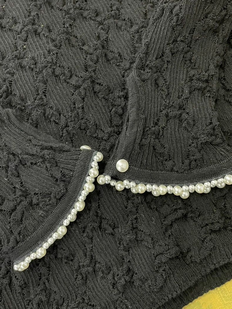 Chanel chanel Black pearl V-neck hollow knitwear undershirt long Size XS / US 0-2 / IT 36-38 - 2 Thumbnail