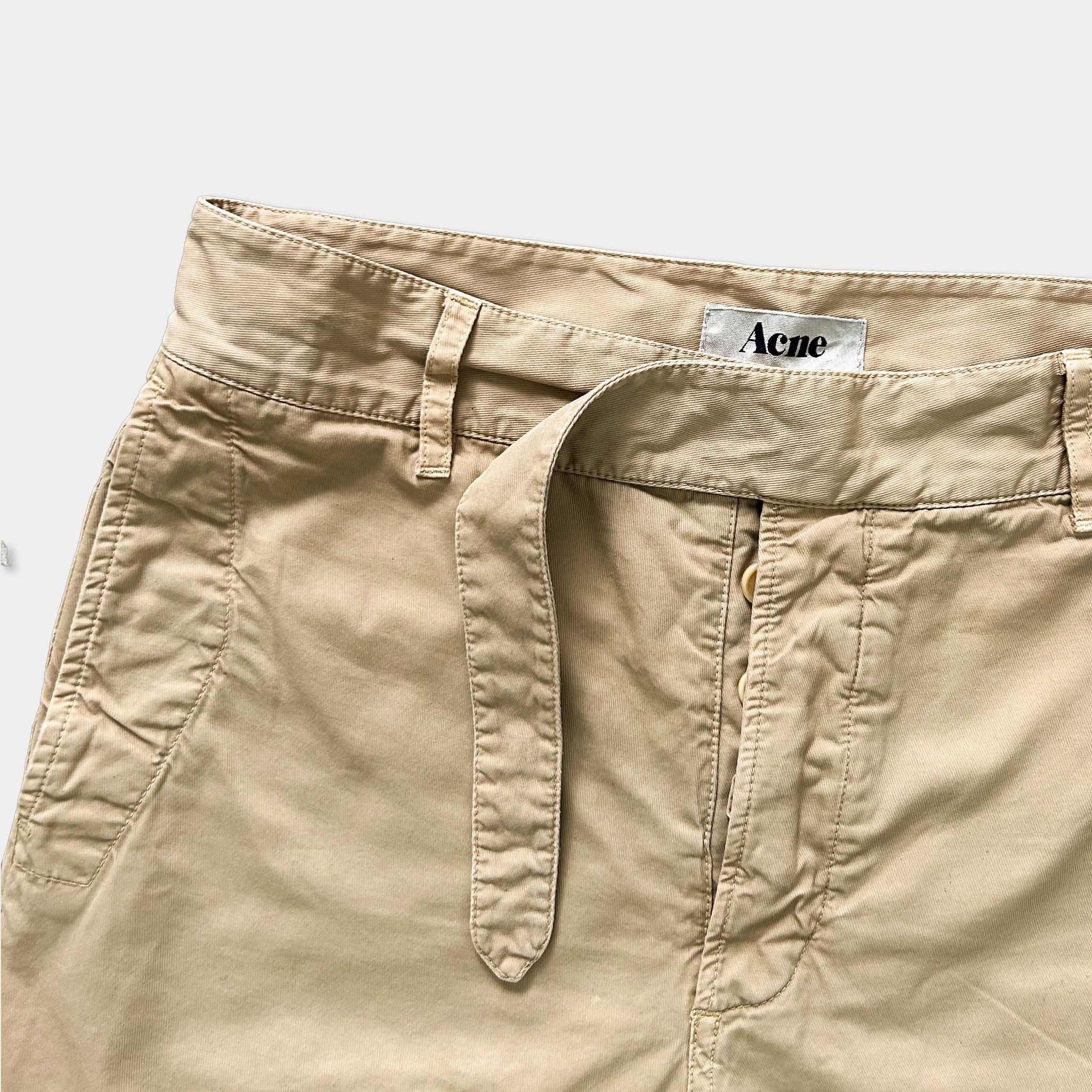 Acne Studios Acne Studios Beige Cargo Shorts Size US 39 - 2 Thumbnail