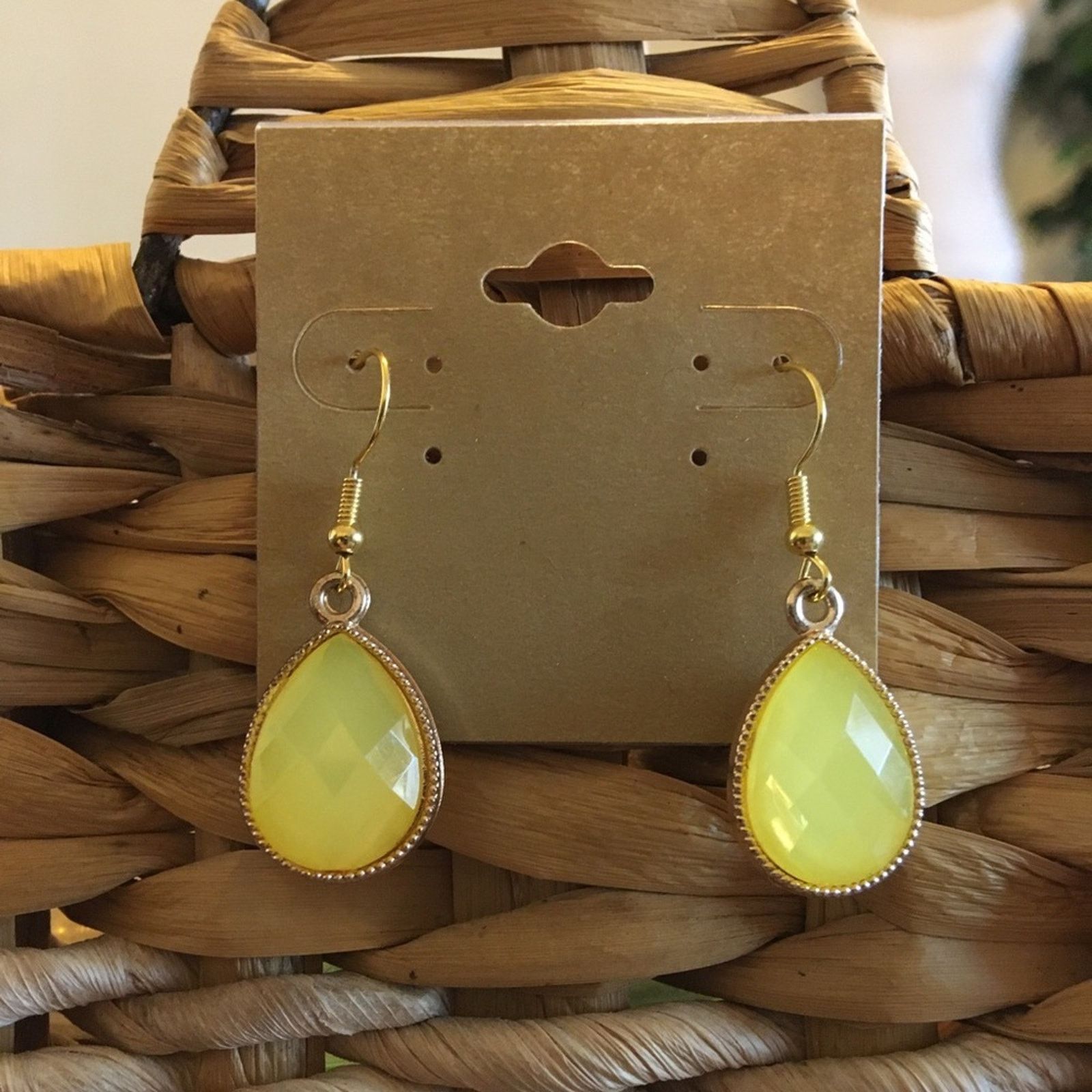Jewelry Charming Charlie mellow yellow jewelry set Size ONE SIZE - 6 Thumbnail