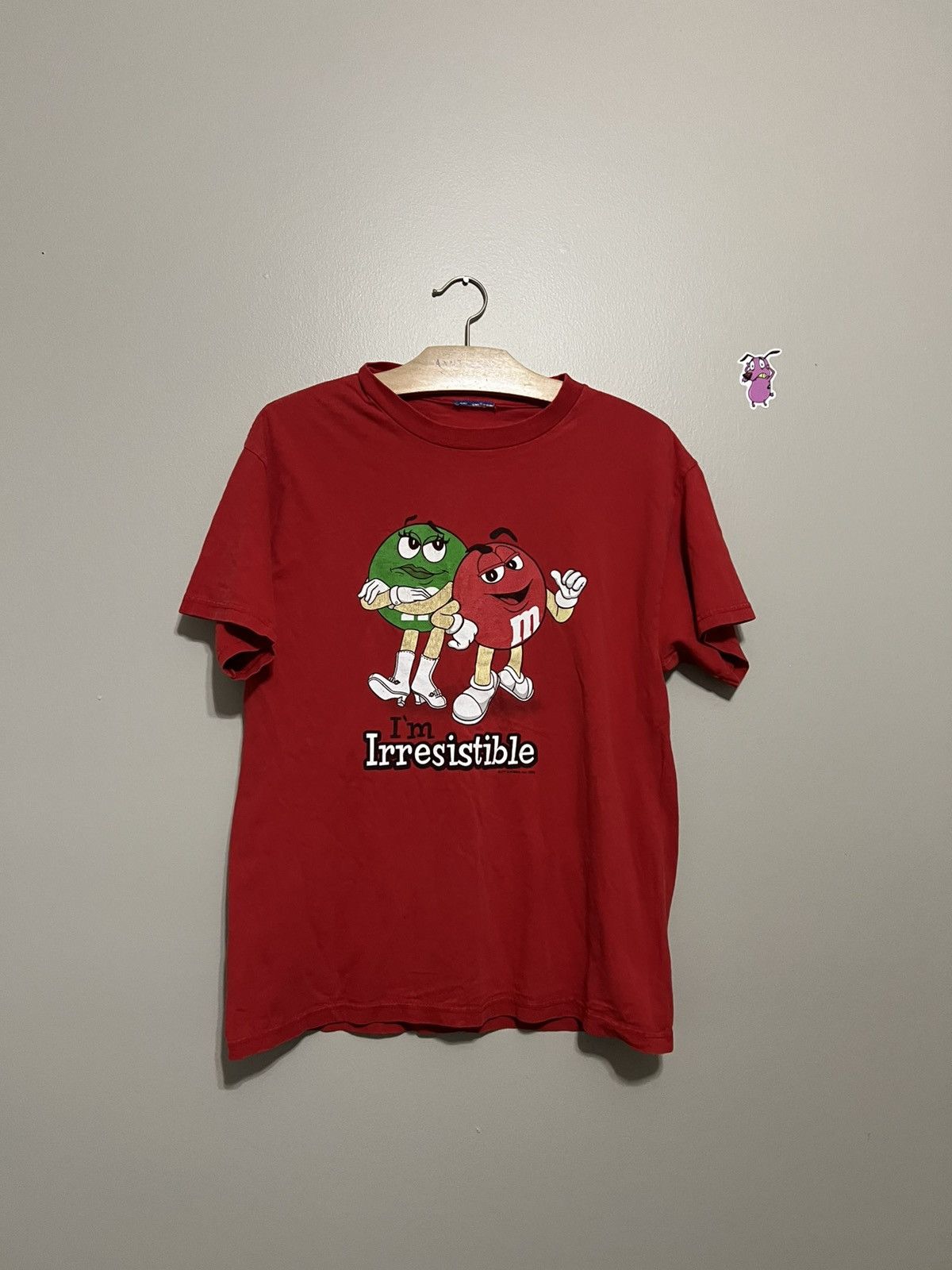 Vintage Vintage 2005 M&M “I’m Irresistible” graphic shirt Size US M / EU 48-50 / 2 - 2 Thumbnail