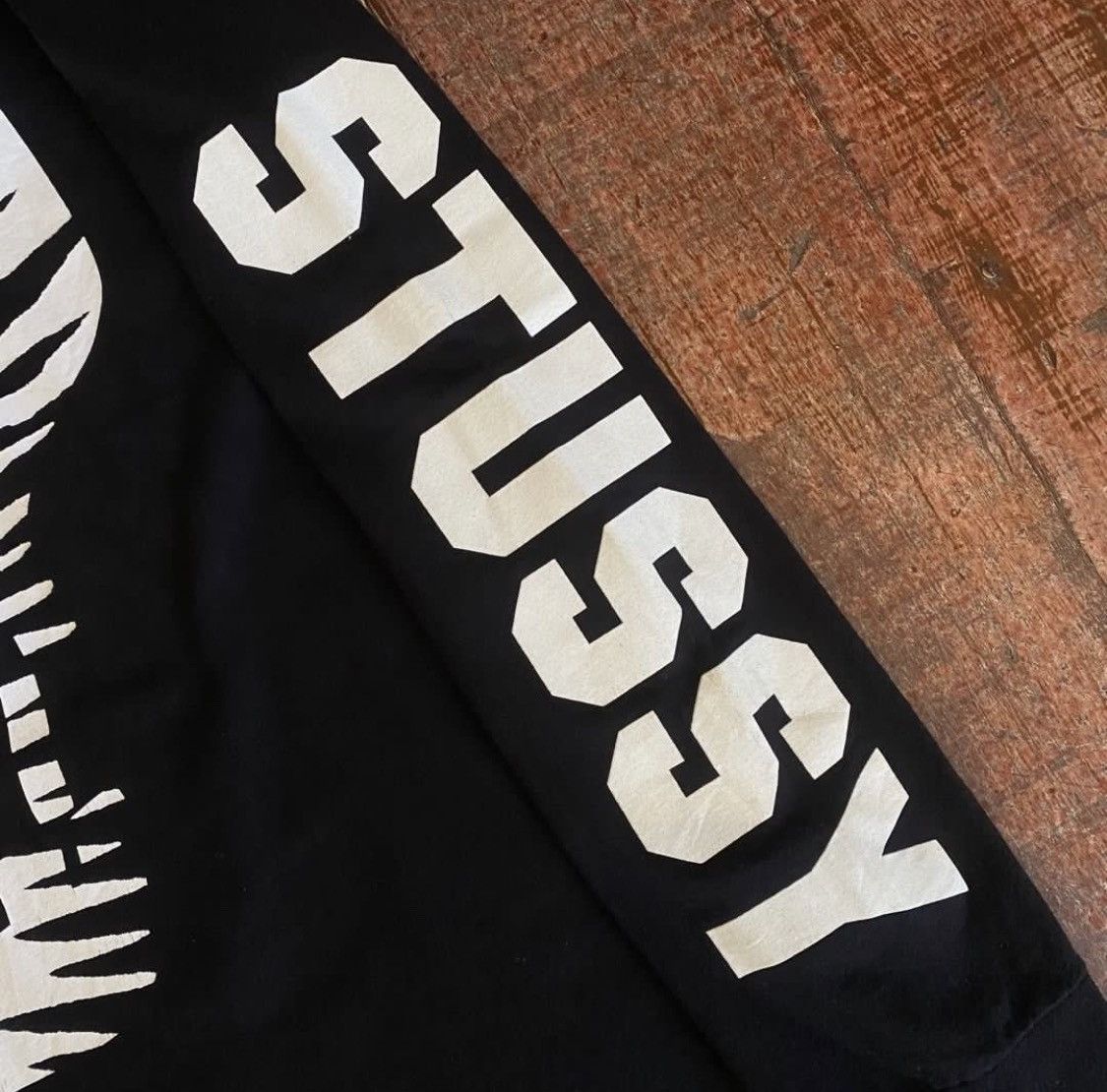 Stussy Vintage 90s Skull Longsleeve Size US L / EU 52-54 / 3 - 4 Thumbnail