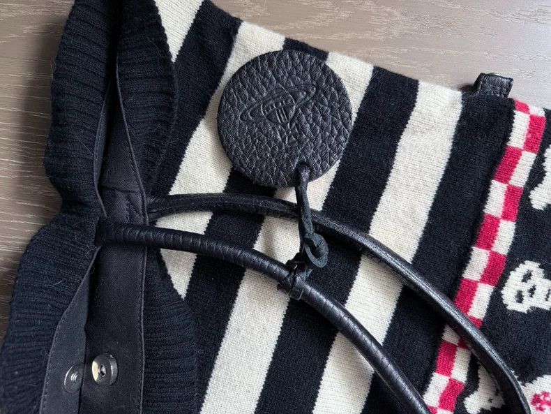 Vivienne Westwood Vivienne Westwood size os Black and White striped skull dol Size ONE SIZE - 4 Thumbnail