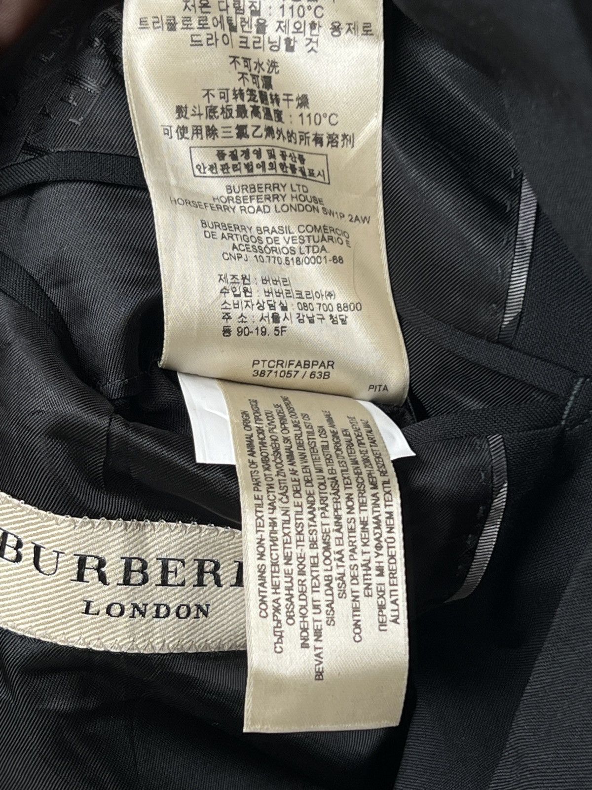 Burberry BURBERRY LONDON Gala Suit Size US M / EU 48-50 / 2 - 9 Thumbnail