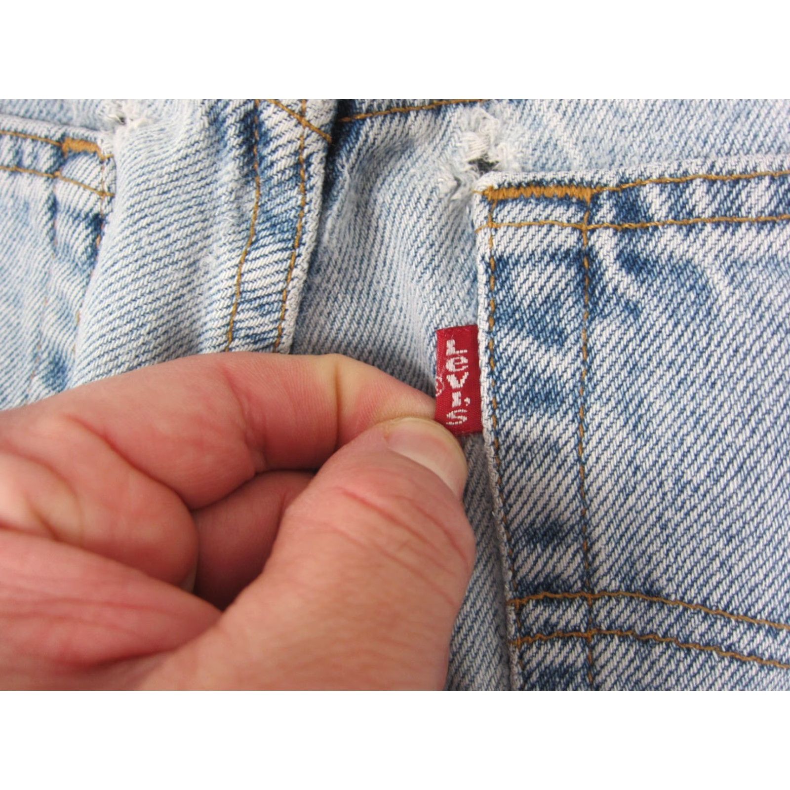 Levi's VINTAGE Levi's 550 Jeans Teens W29 L29 13 JR Blue Tapered Relaxed Fit Denim 90s Jeans Mens Womens Boys Girls Size US 29 - 5 Thumbnail