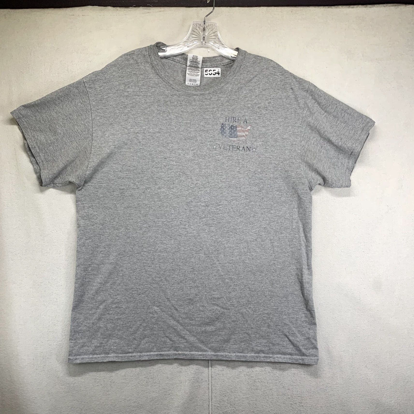 Gildan Gildan Shirt Mens L Gray Veterans Resources USA Military Plaid T-Shirt Size US L / EU 52-54 / 3 - 3 Thumbnail
