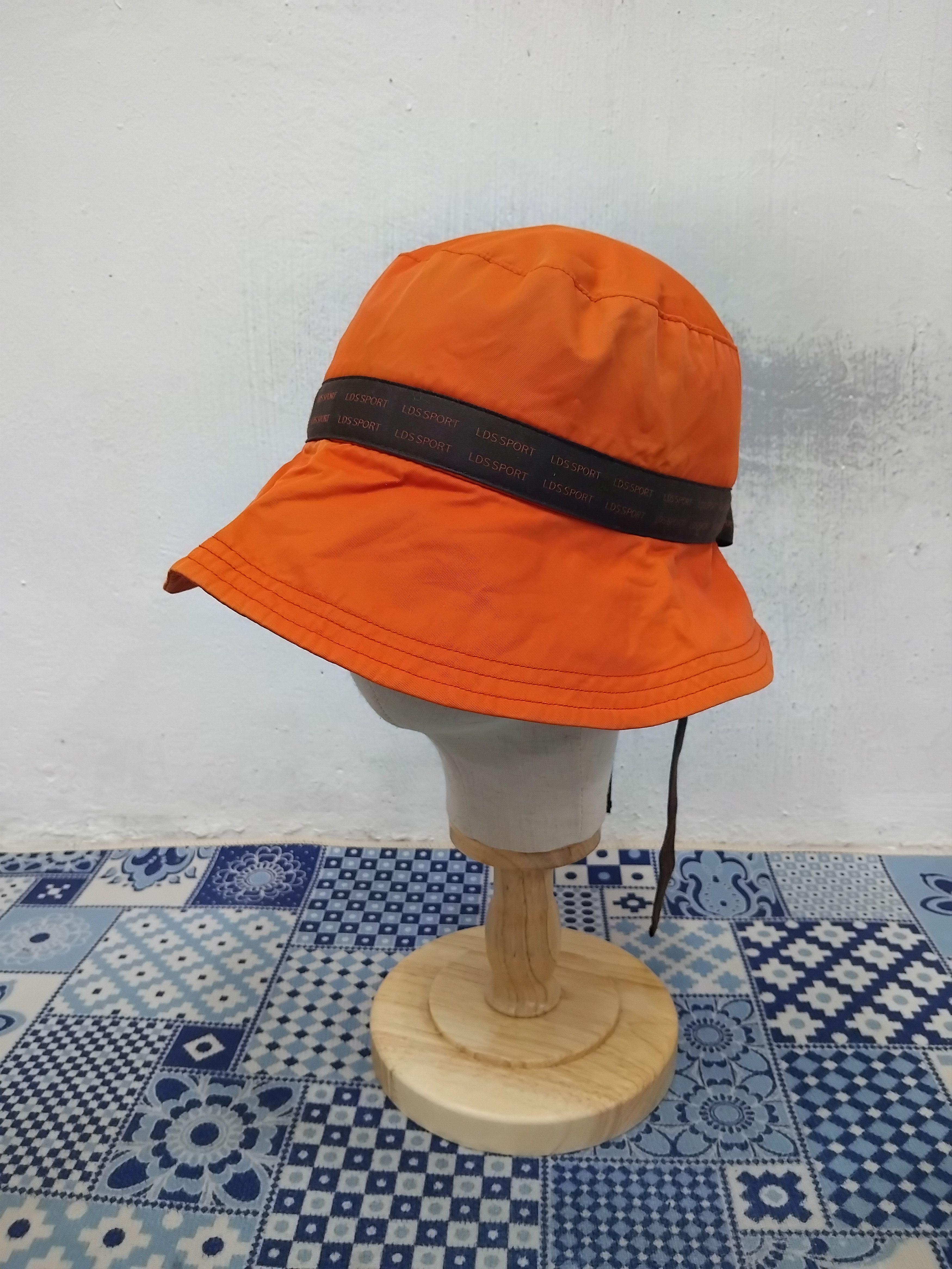 Japanese Brand 💥Lee dong soo golf orange colour hat Size ONE SIZE - 7 Thumbnail