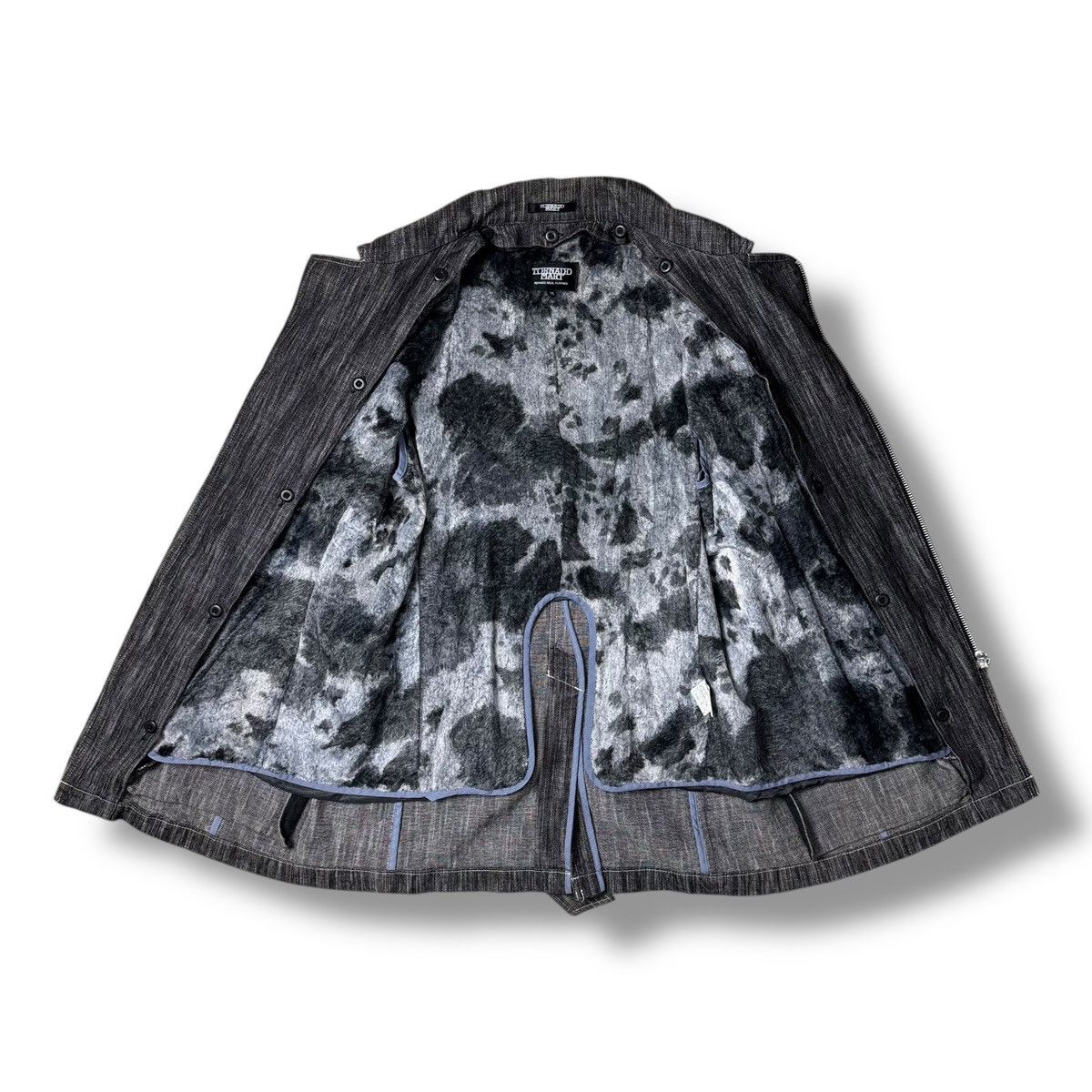 Tornado Mart Tornado Mart Japan Double Collar Zipper Belted Denim Coat Size US L / EU 52-54 / 3 - 6 Thumbnail