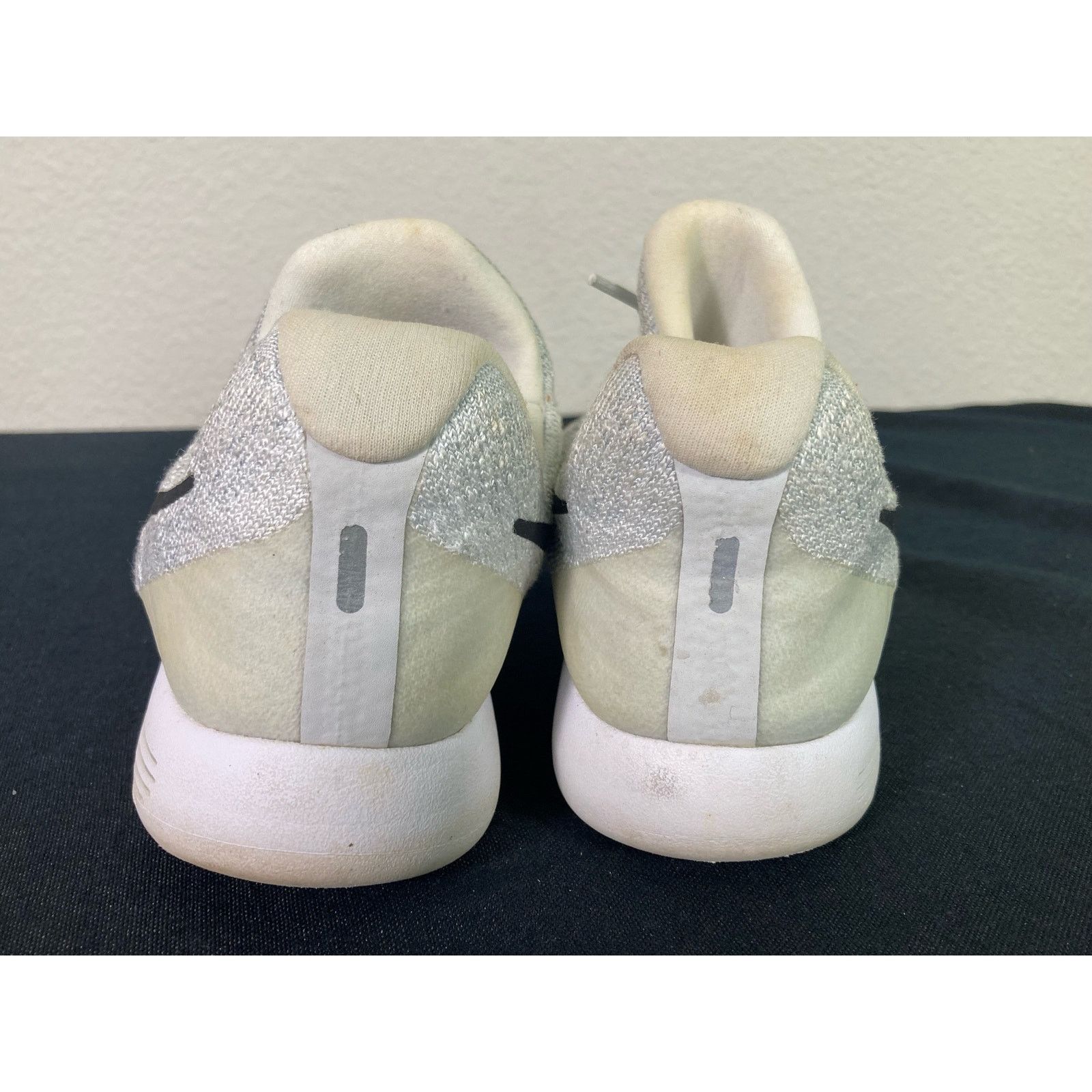 Nike Nike Women's Lunarepic Flyknit 2 Gray Running Shoes Sz 8 Size US 8 / IT 38 - 9 Thumbnail