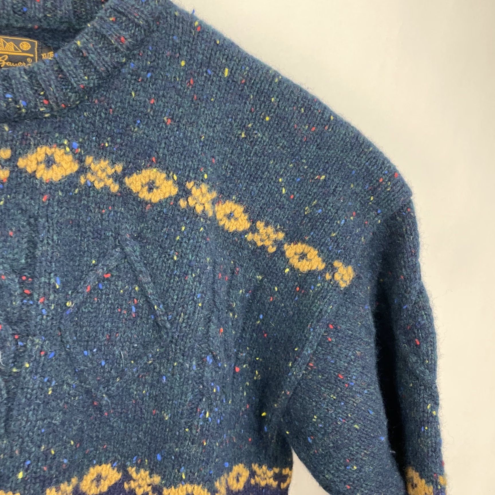 Eddie Bauer VINTAGE Eddie Bauer Sweater Men XL Crew Neck Knit Wool Striped Blue Green Winter Casual Holiday 90s Mens Pullover Size US XL / EU 56 / 4 - 5 Thumbnail