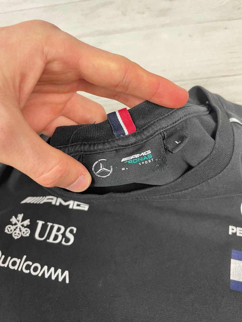 Mercedes-Benz Vintage Mercedes Benz AMG Petronas Racing T Shirt Size US L / EU 52-54 / 3 - 11 Thumbnail