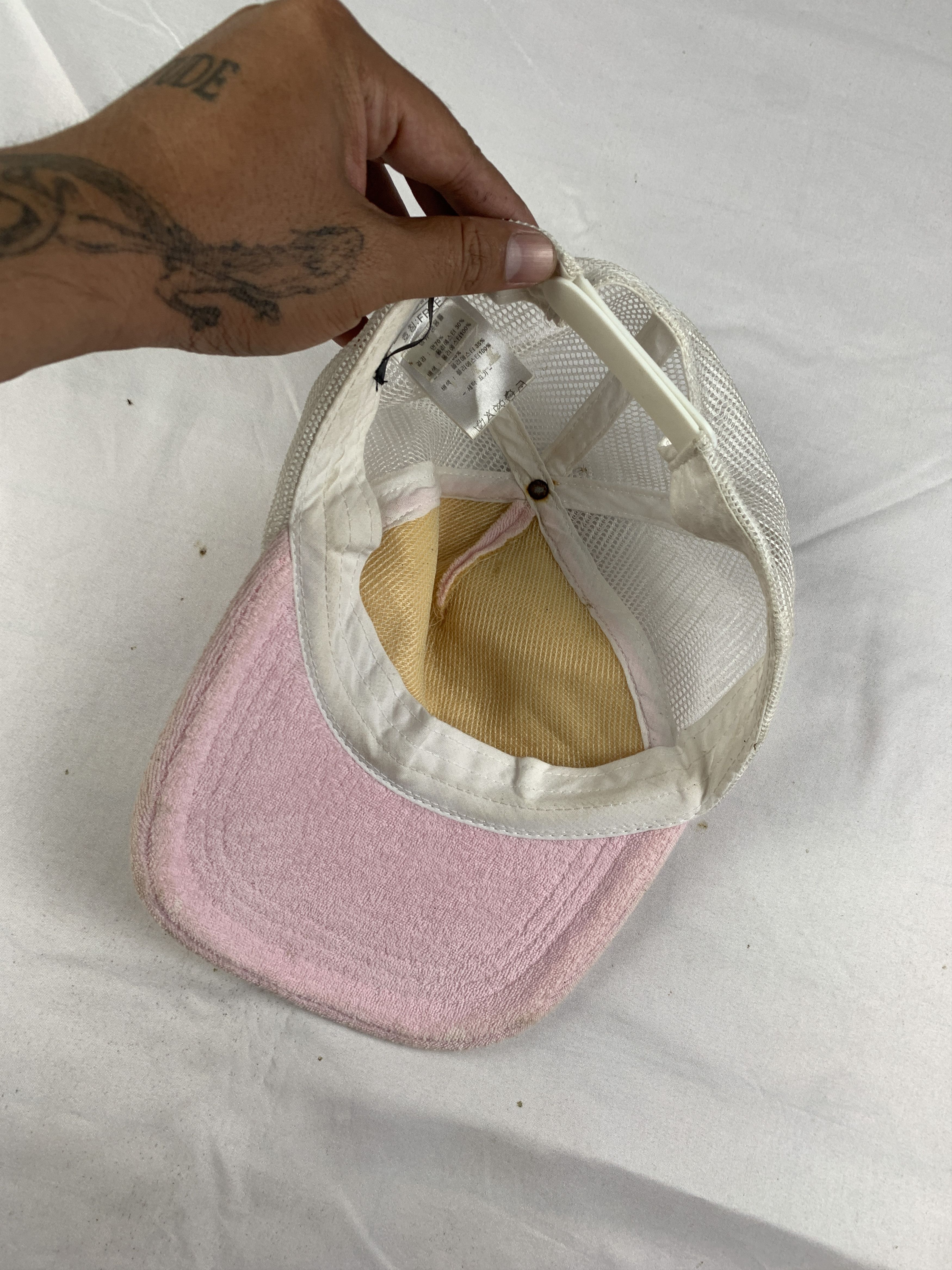 Japanese Brand y2k Dark Angel Pink Velvet Crown Logo Trucker Hat Size ONE SIZE - 7 Thumbnail