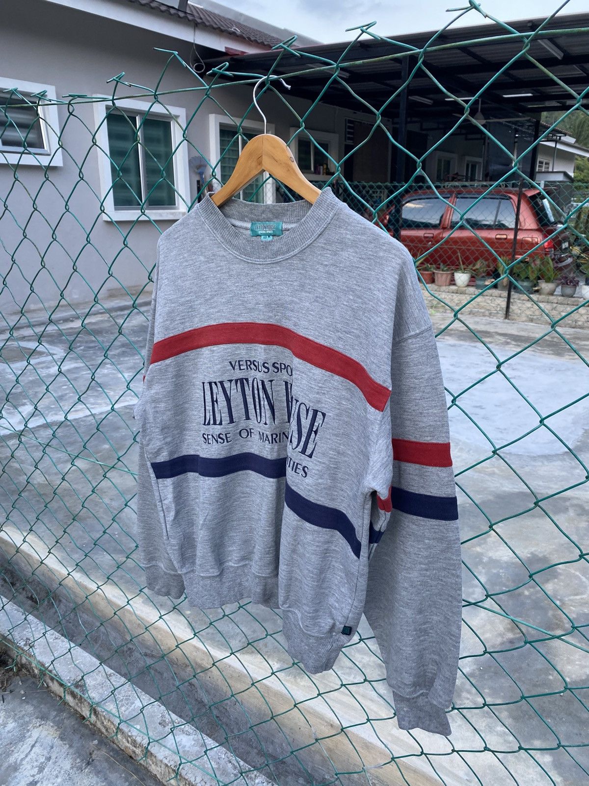 Formula 1 × Sports Specialties × Vintage Vintage Leyton House embroidery spellout sweater Size US M / EU 48-50 / 2 - 4 Thumbnail
