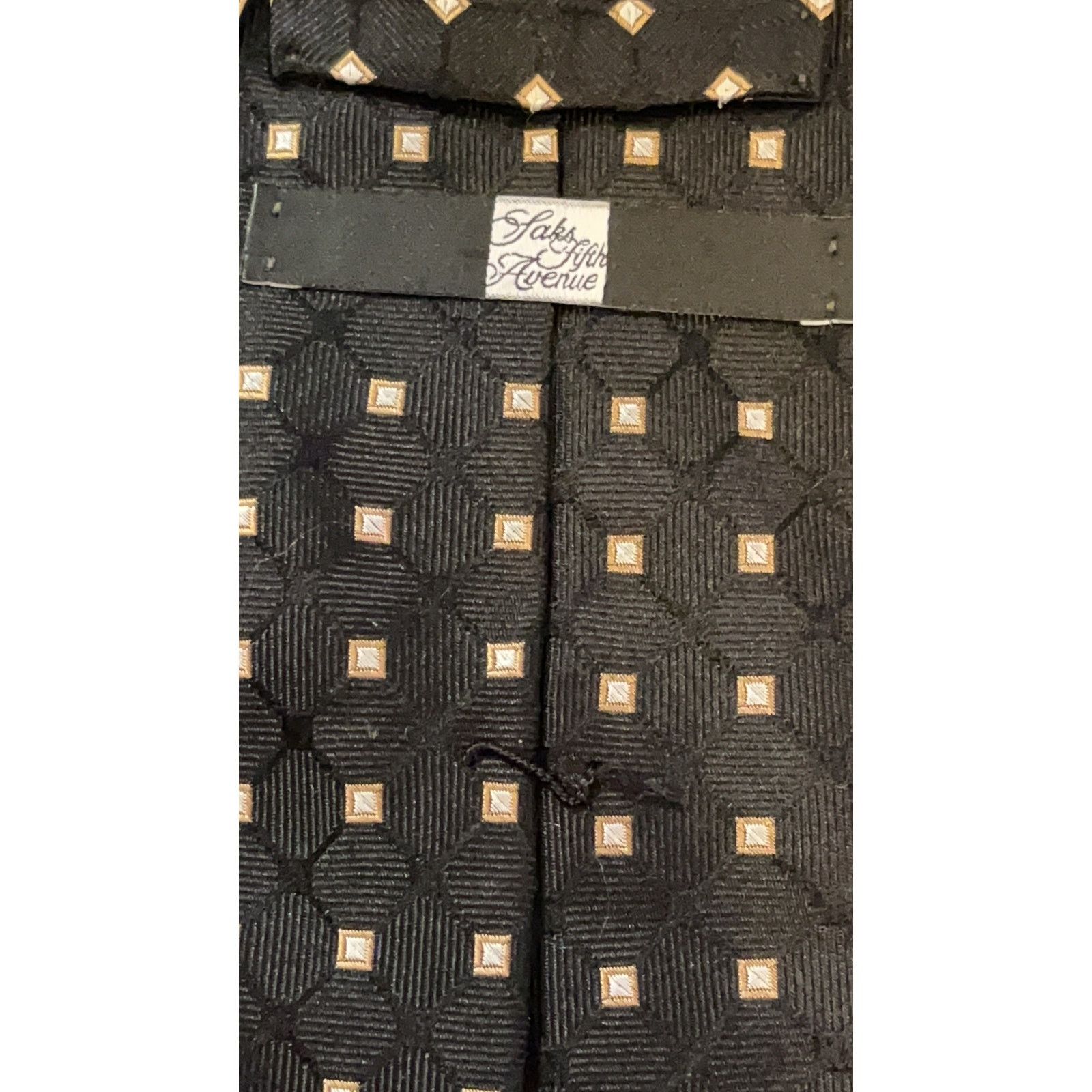 Saks Fifth Avenue Saks Fifth Avenue Silk Neck Tie ~ Black ~ Size ONE SIZE - 6 Thumbnail
