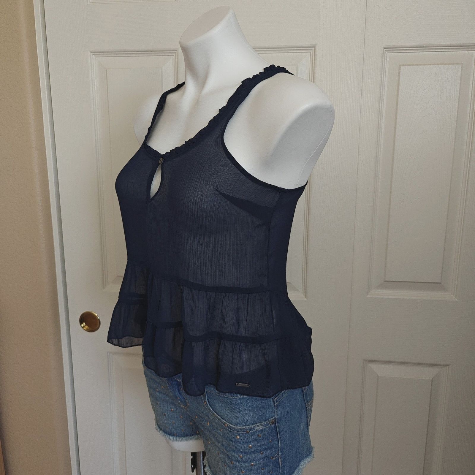 Abercrombie & Fitch Abercrombie & Fitch Sheer Peplum Navy Tank Top sz XS Size XS / US 0-2 / IT 36-38 - 2 Thumbnail