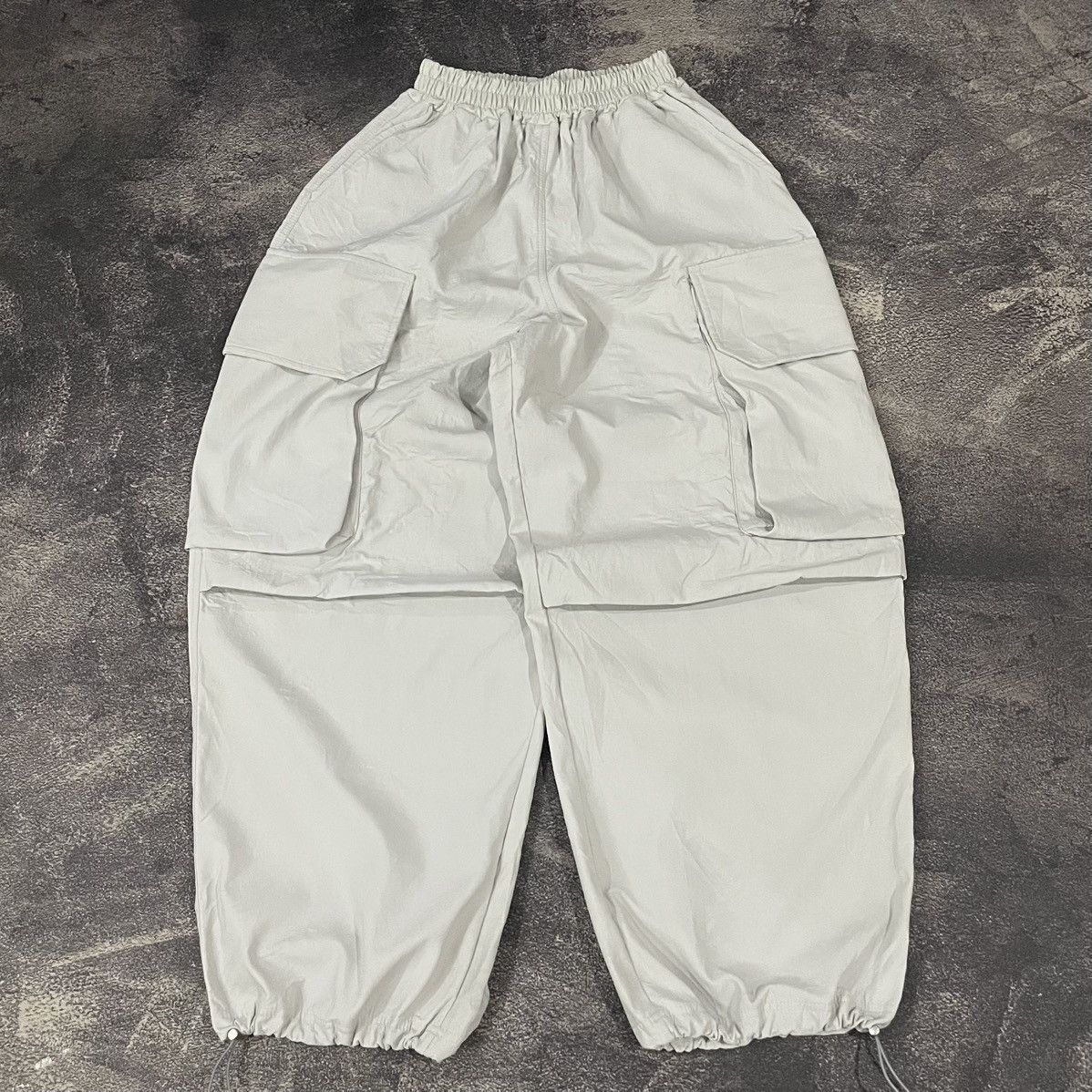 Japanese Brand × Supreme × Yohji Yamamoto 1:24 Cargo balloon pants Size US 38 / EU 54 - 1 Thumbnail