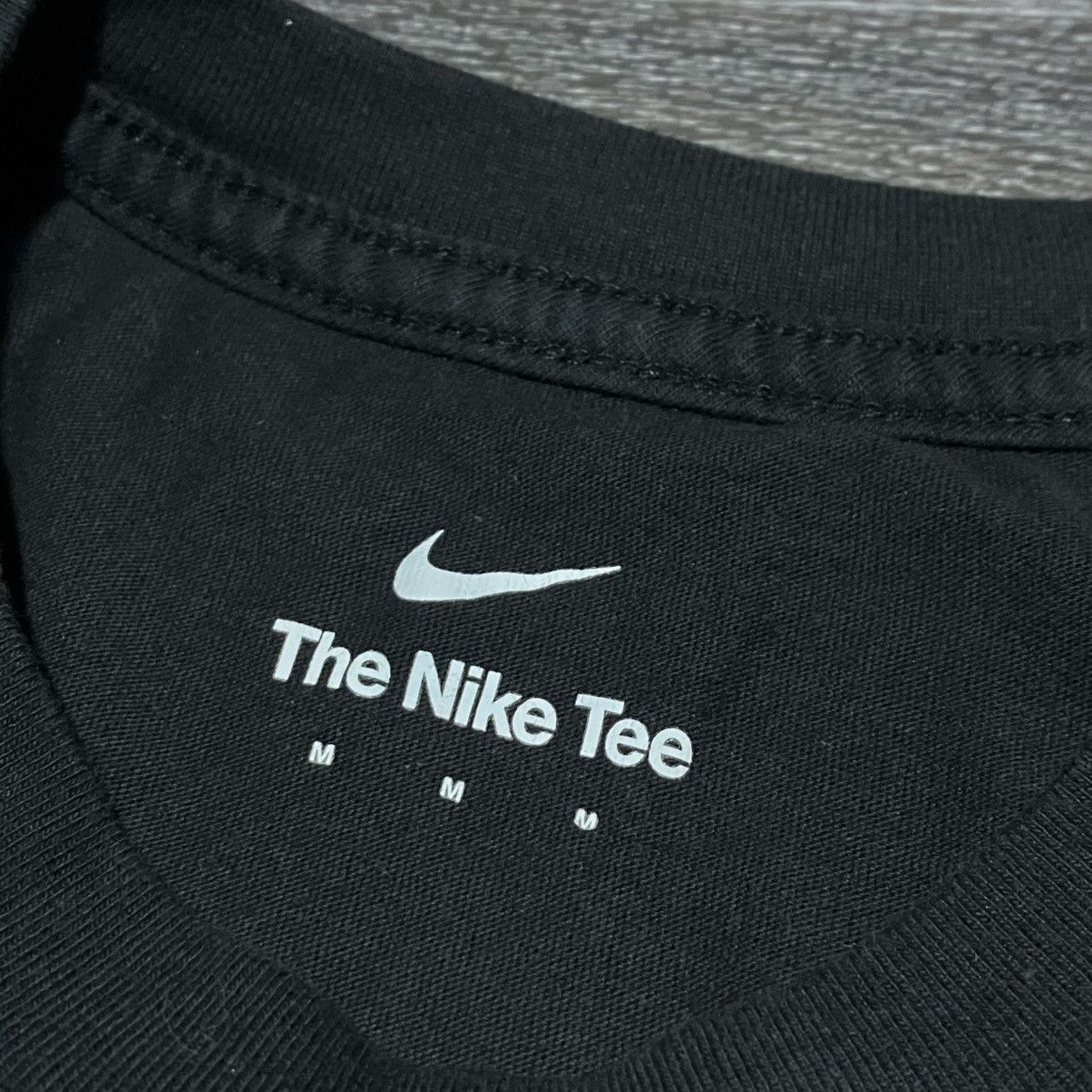 Nike Nike LIVERPOOL FC 2023/24 Futura Graphic Slim Fit T-shirt Size US M / EU 48-50 / 2 - 4 Thumbnail
