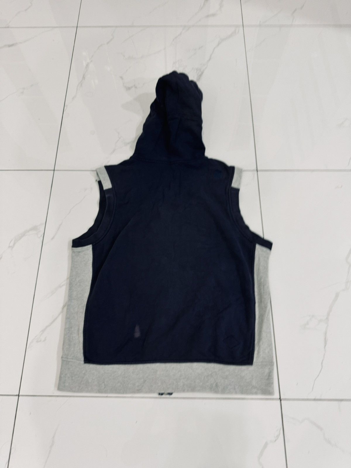Nike Nike Hoodie Sleeveless Size US L / EU 52-54 / 3 - 2 Thumbnail