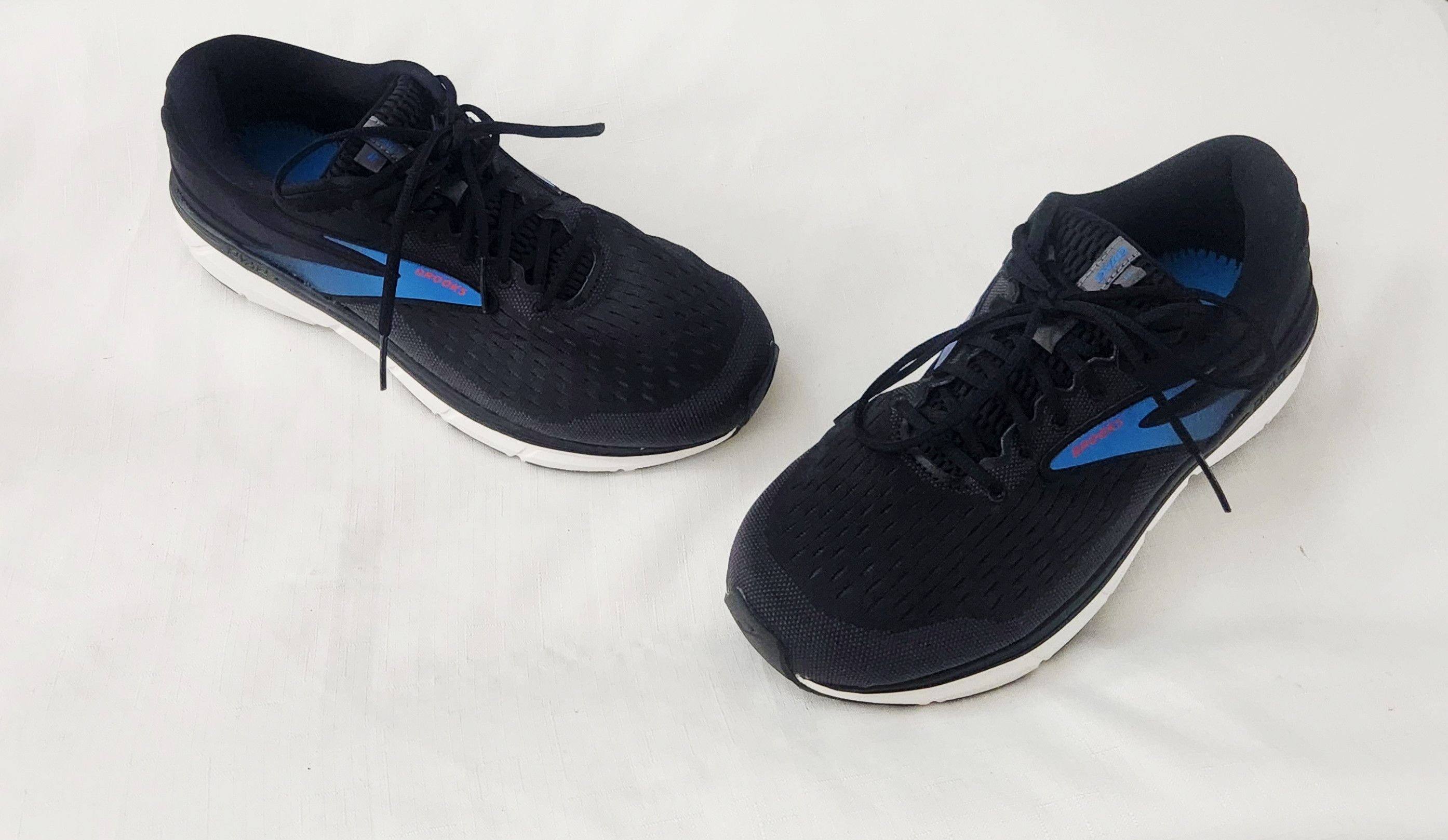 Brooks Dyad 11 Men's Size 4E Wide shoes 1103234E064