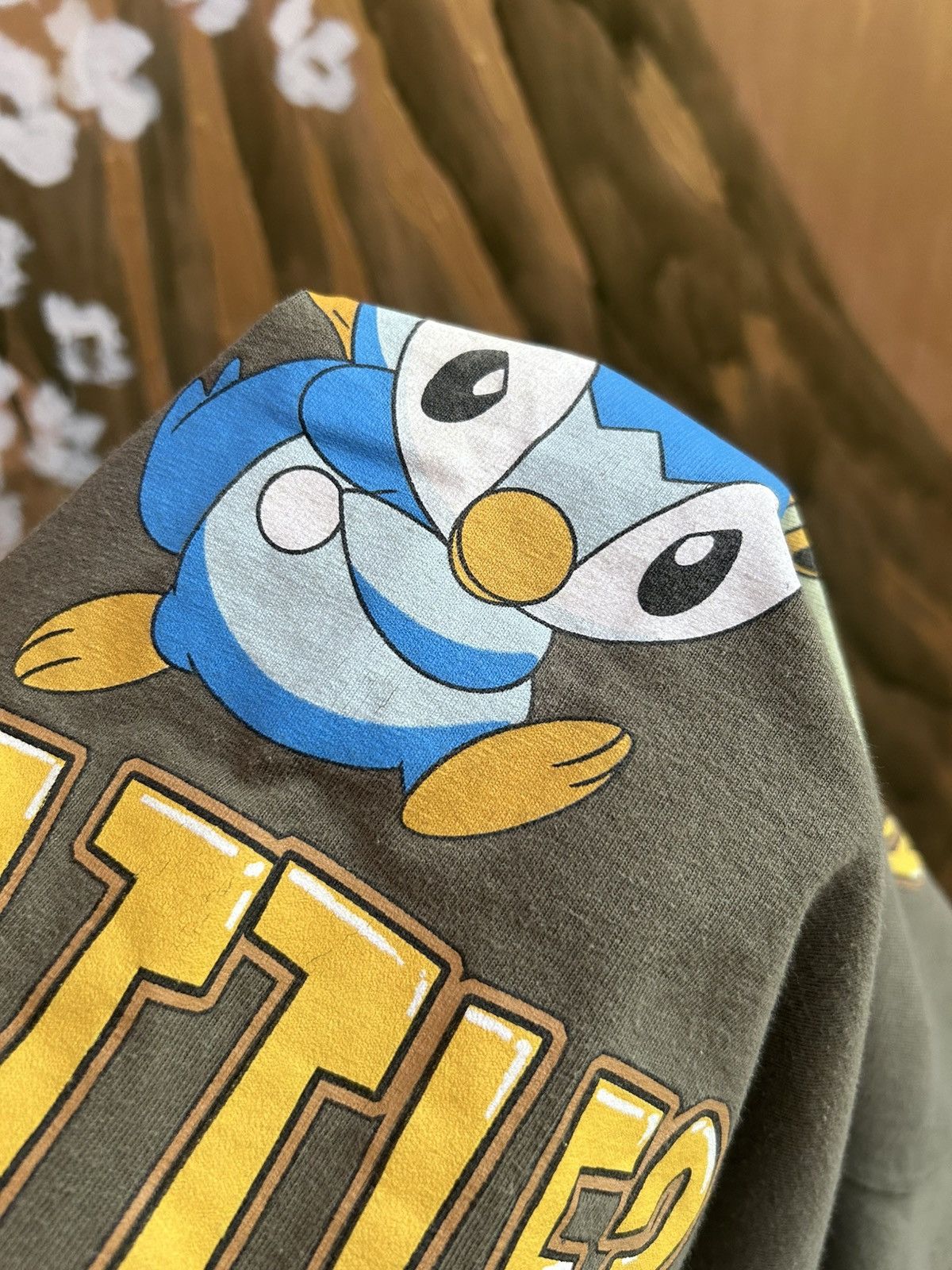 Giant × Pokemon × Vintage Vintage 2008 Pokemon Nintendo Battle T-Shirt by Giant Size US M / EU 48-50 / 2 - 5 Thumbnail