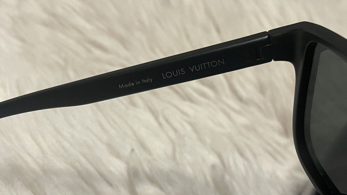 Louis Vuitton Louis Vuitton LV Waimea Sunglasses Size ONE SIZE - 3 Thumbnail