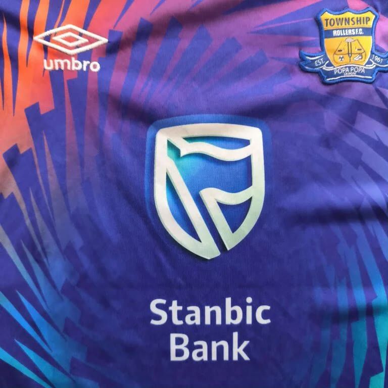 Umbro Township Rollers 2022-23 Umbro third football jersey size S Size US S / EU 44-46 / 1 - 5 Thumbnail