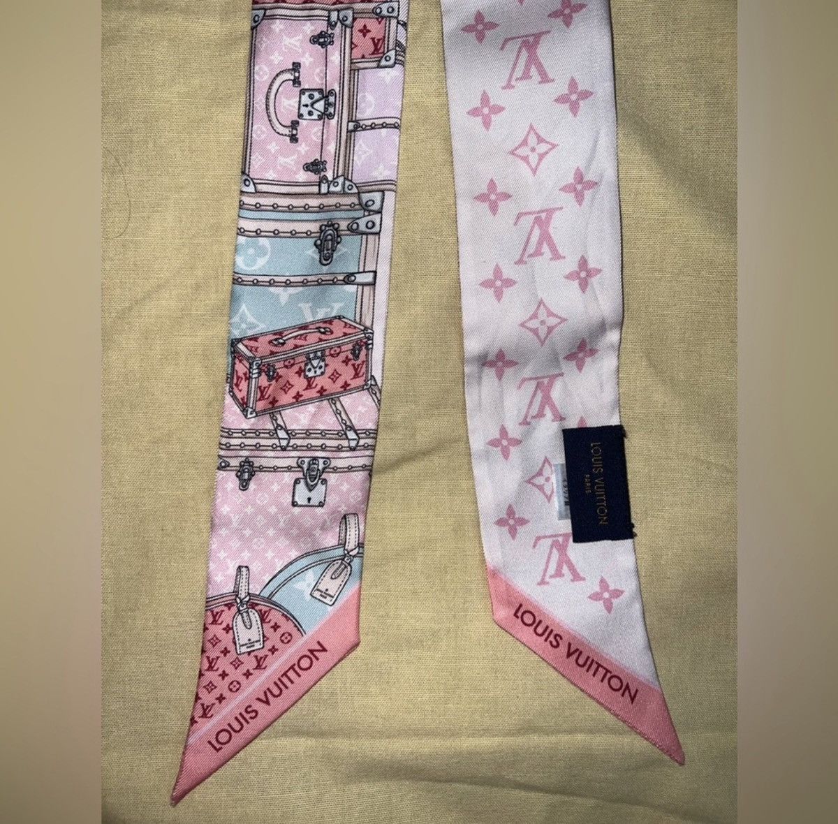 Louis Vuitton Louis Vuitton Bandeau Scarf Size ONE SIZE - 3 Thumbnail