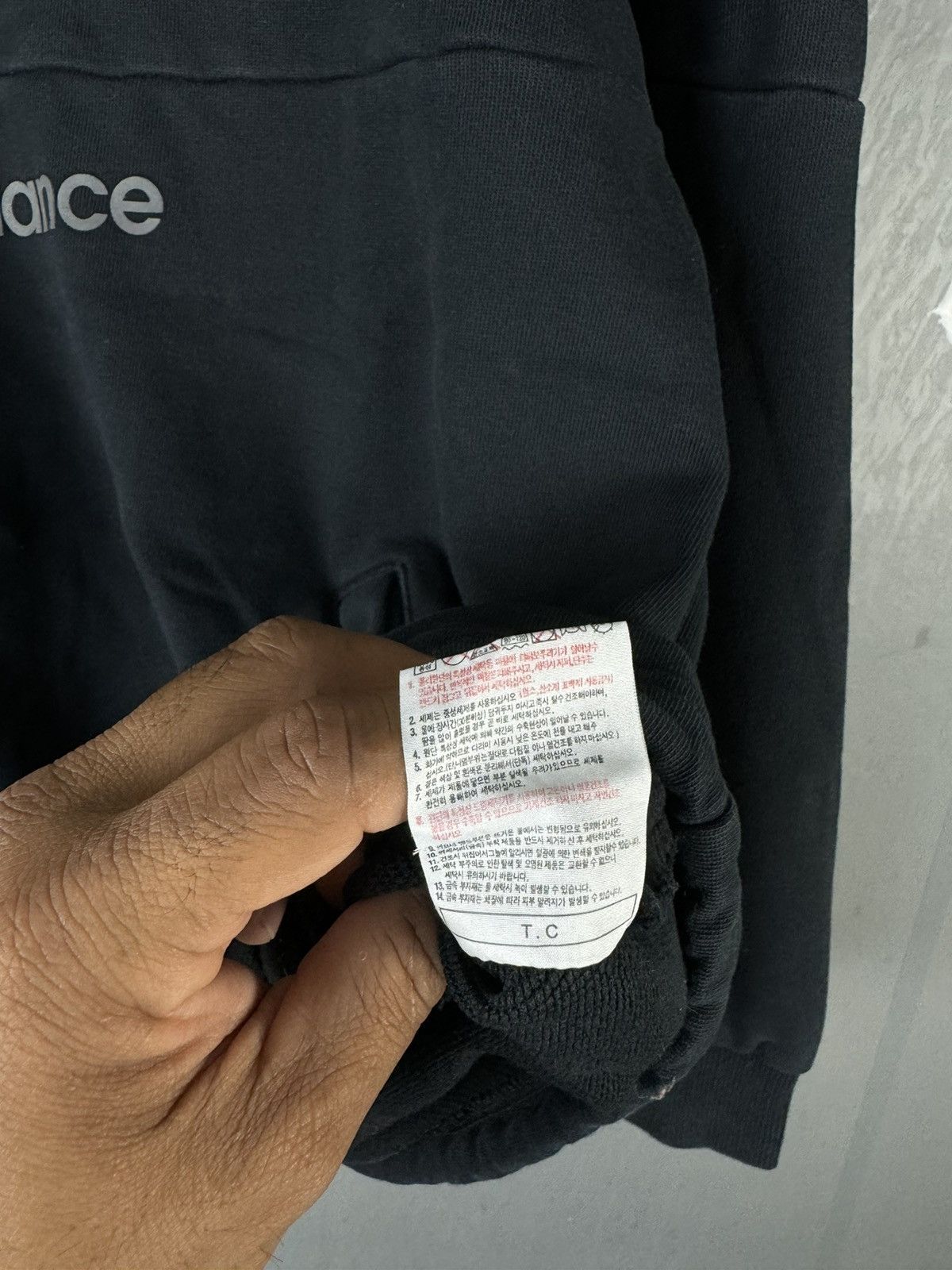 New Balance NEW BALANCE SPELLOUT HALF ZIPPER HOODIE SWEATSHIRT Size US M / EU 48-50 / 2 - 10 Thumbnail