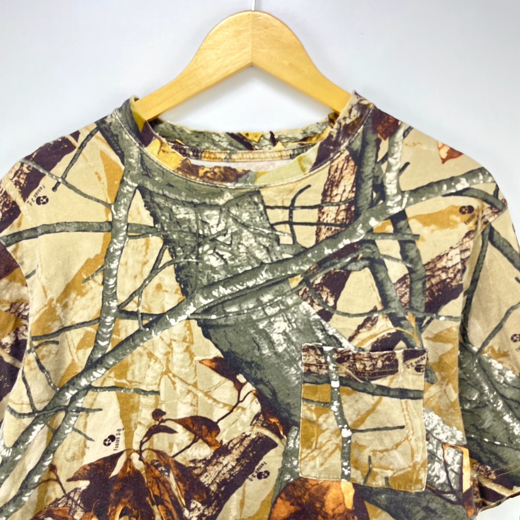 Realtree VINTAGE Real Tree Camo T-Shirt Large Men L Green Tshirt Size US L / EU 52-54 / 3 - 3 Thumbnail