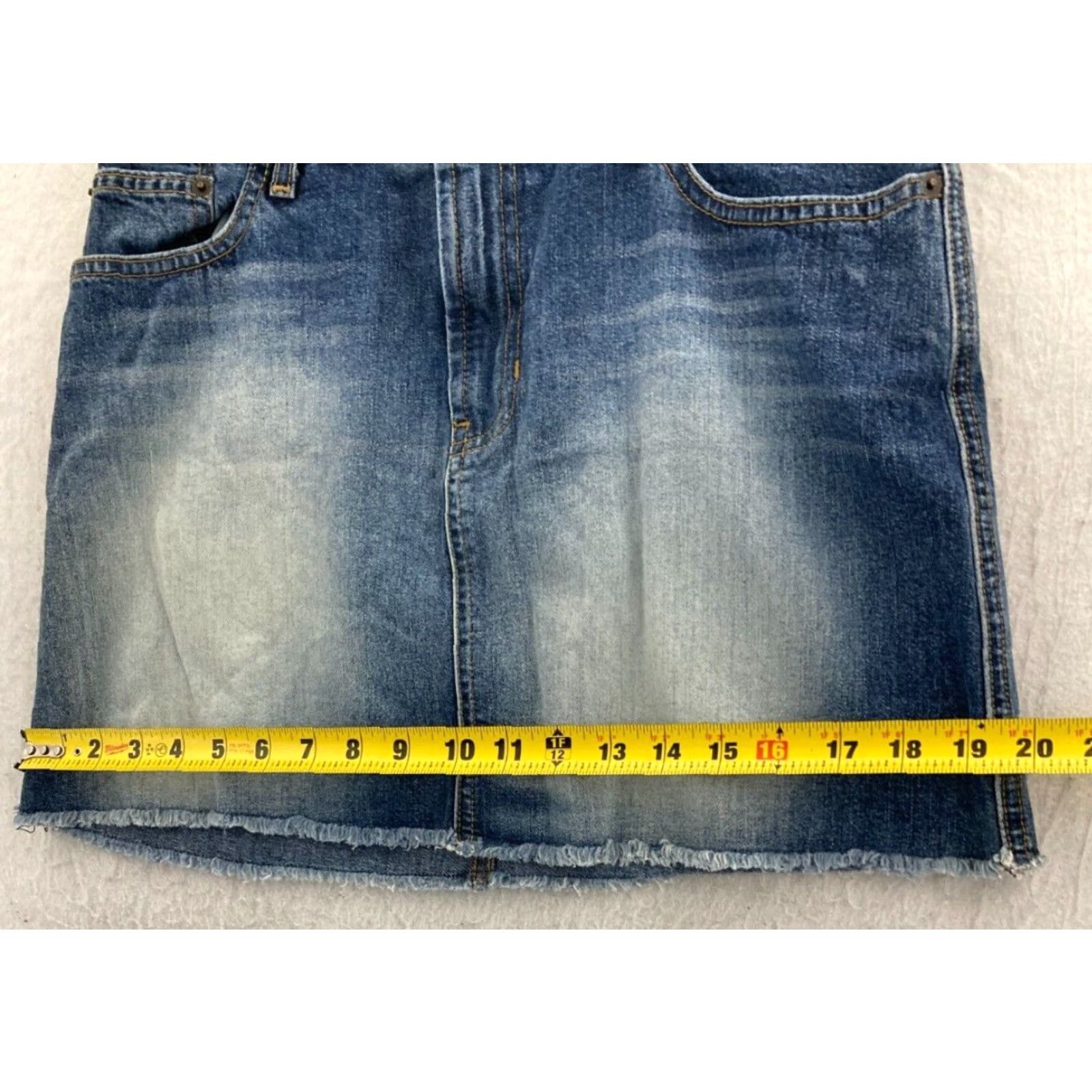 Abercrombie & Fitch Abercrombie & Fitch Denim Skirt Women 8 Knee Length Mini Blue USA Made Size 30" / US 8 / IT 44 - 3 Thumbnail