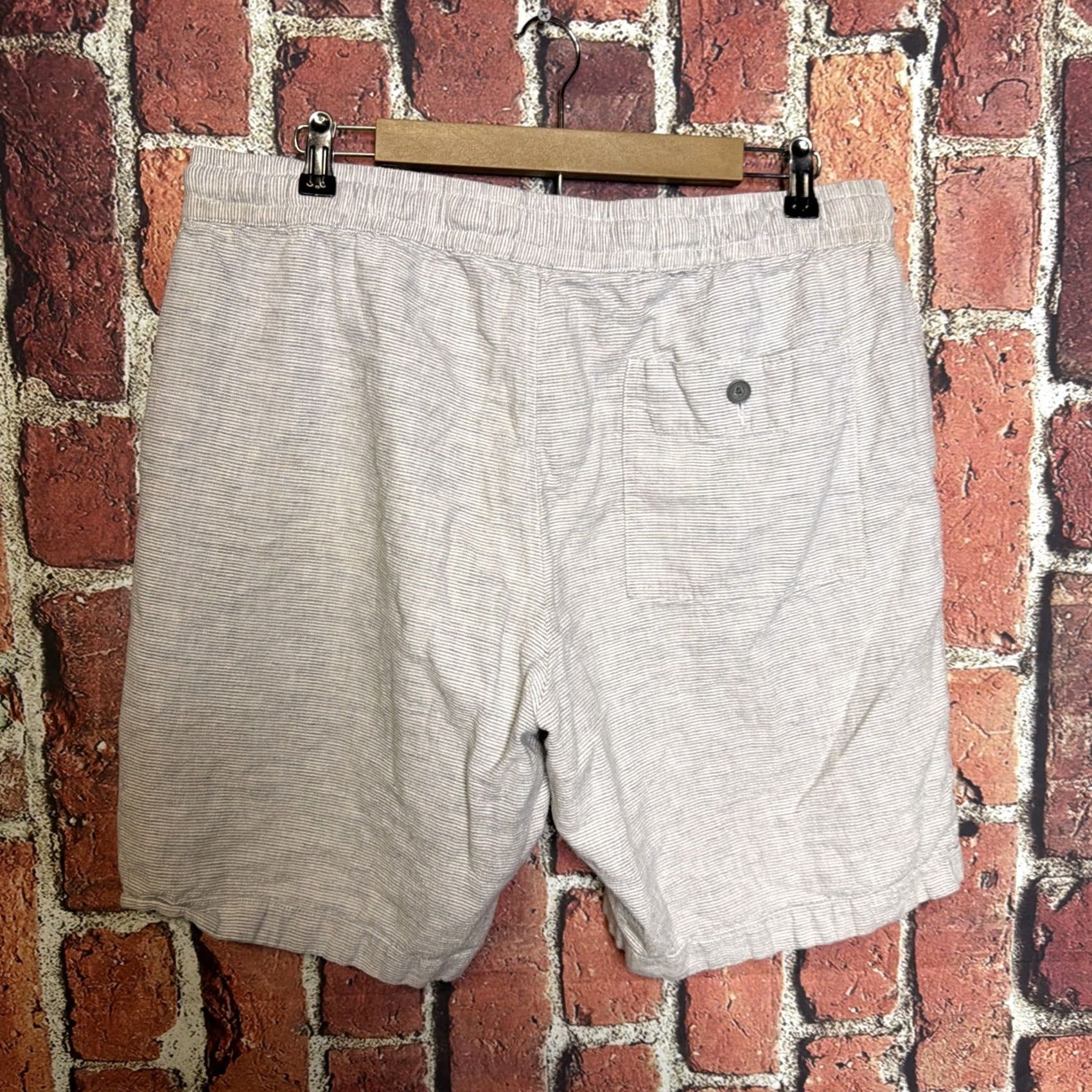 J.Crew J.CREW Men's Linen Blend Stadium Shorts Blue Size XL Striped Logo Pockets Chino Casual Travel Size US 36 / EU 52 - 3 Thumbnail