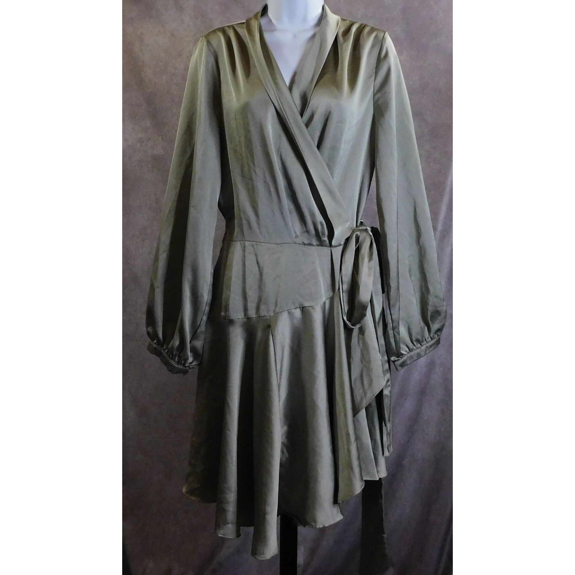 Other Club L London Silky Grey Ruffle Wrap Dress Size XL / US 12-14 / IT 48-50 - 1 Thumbnail