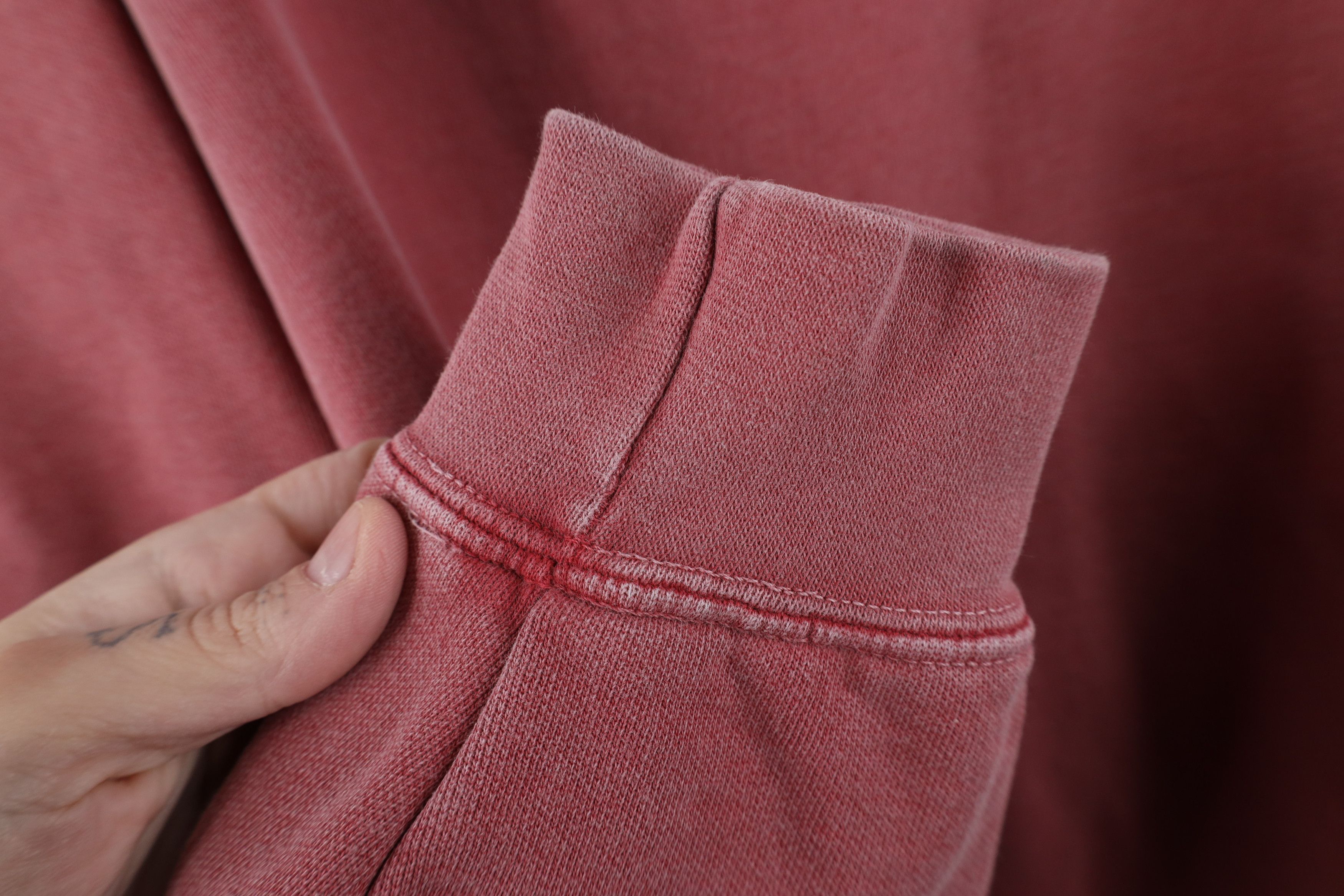 Vintage Vintage 90s Y2K Streetwear Stonewash Crewneck Sweatshirt Red Size US XL / EU 56 / 4 - 7 Thumbnail