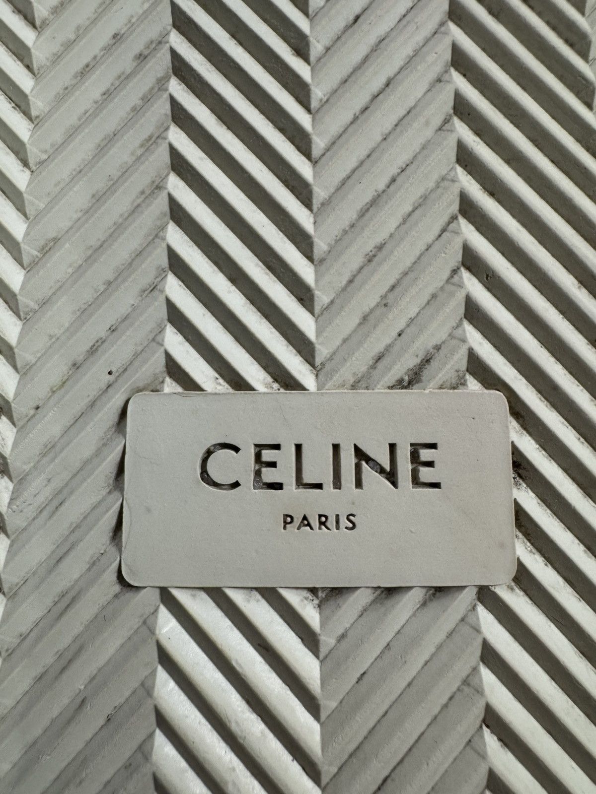 Celine Celine Paris Blank Toe Cap Low Top Sneakers white crystals40 Size US 10 / IT 40 - 10 Thumbnail