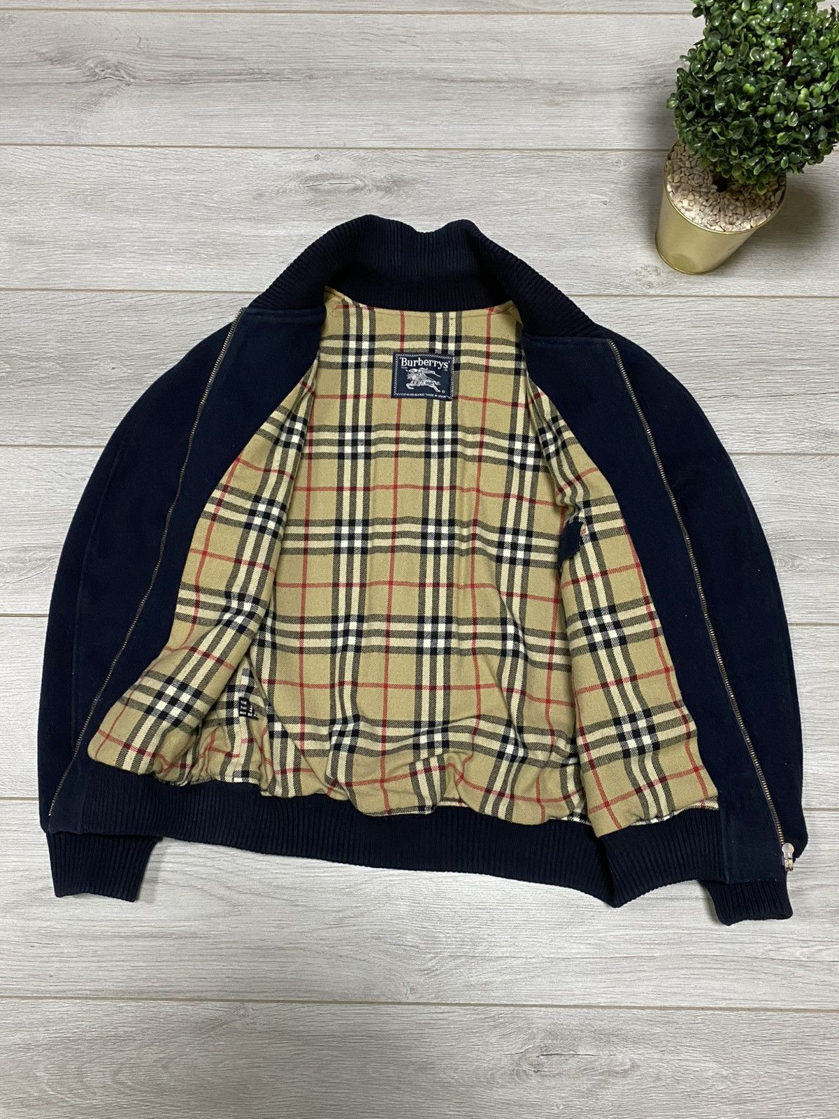 Burberry Prorsum Burberry wool zip nova check bomber jacket Size US L / EU 52-54 / 3 - 2 Thumbnail