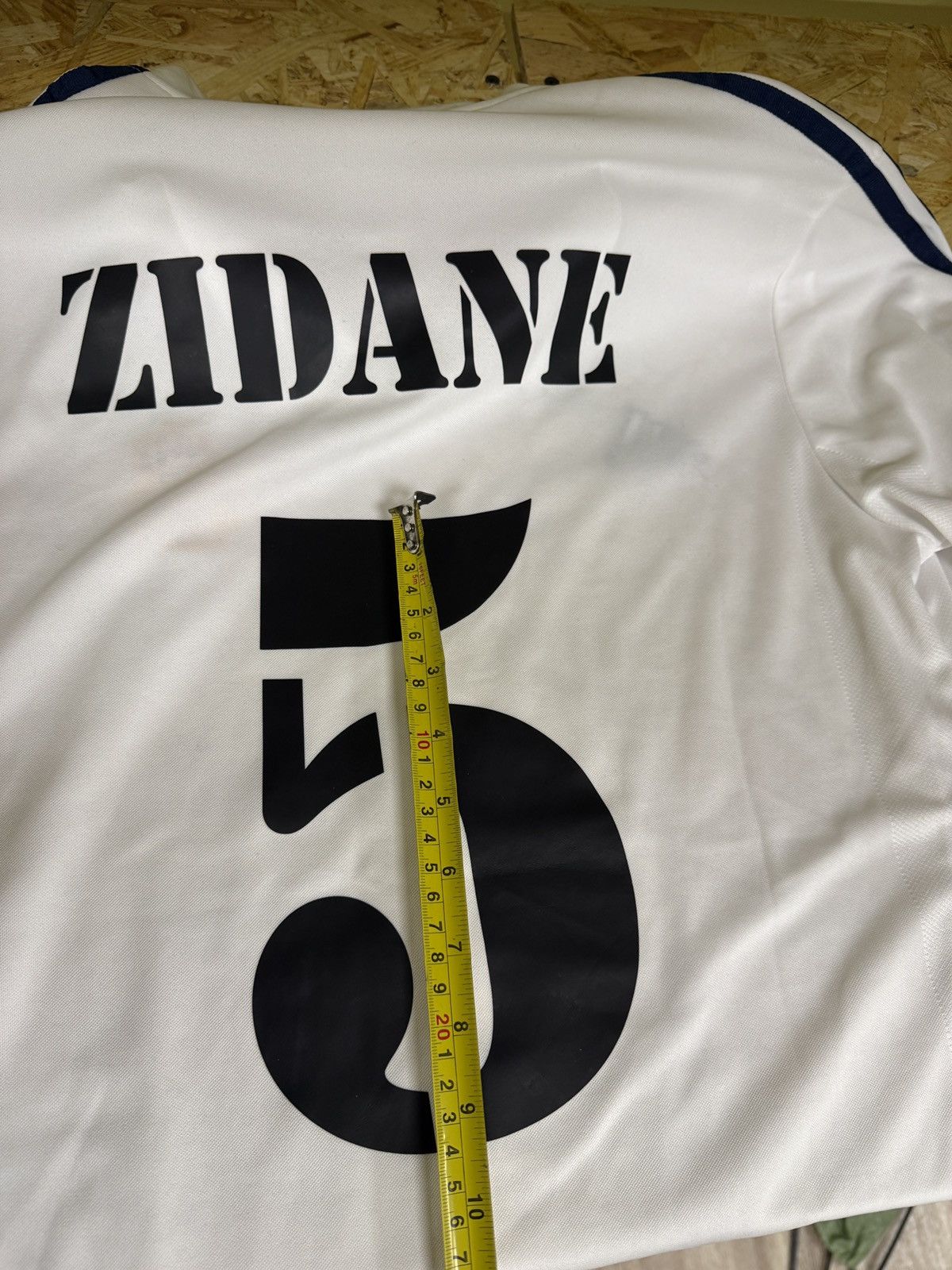 Adidas RARE Zidane Real Madrid Adidas Jersey Longsleeve 02/03 Size US M / EU 48-50 / 2 - 21 Thumbnail